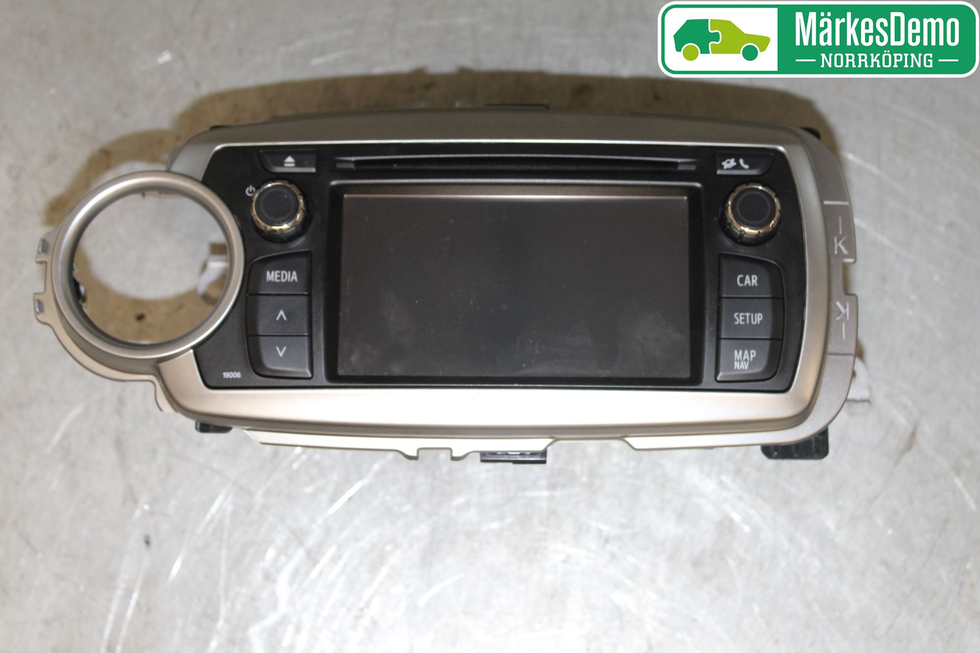 Toyota YARIS XP130 12-14 Cd Radio - Multimediapanel
