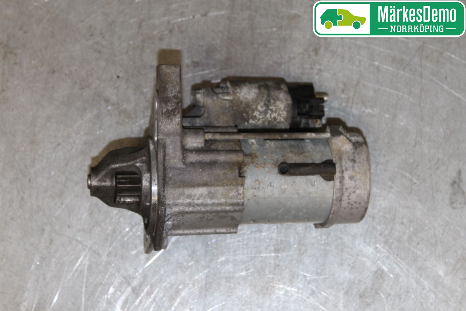 Toyota YARIS XP130 12-14 Startmotor