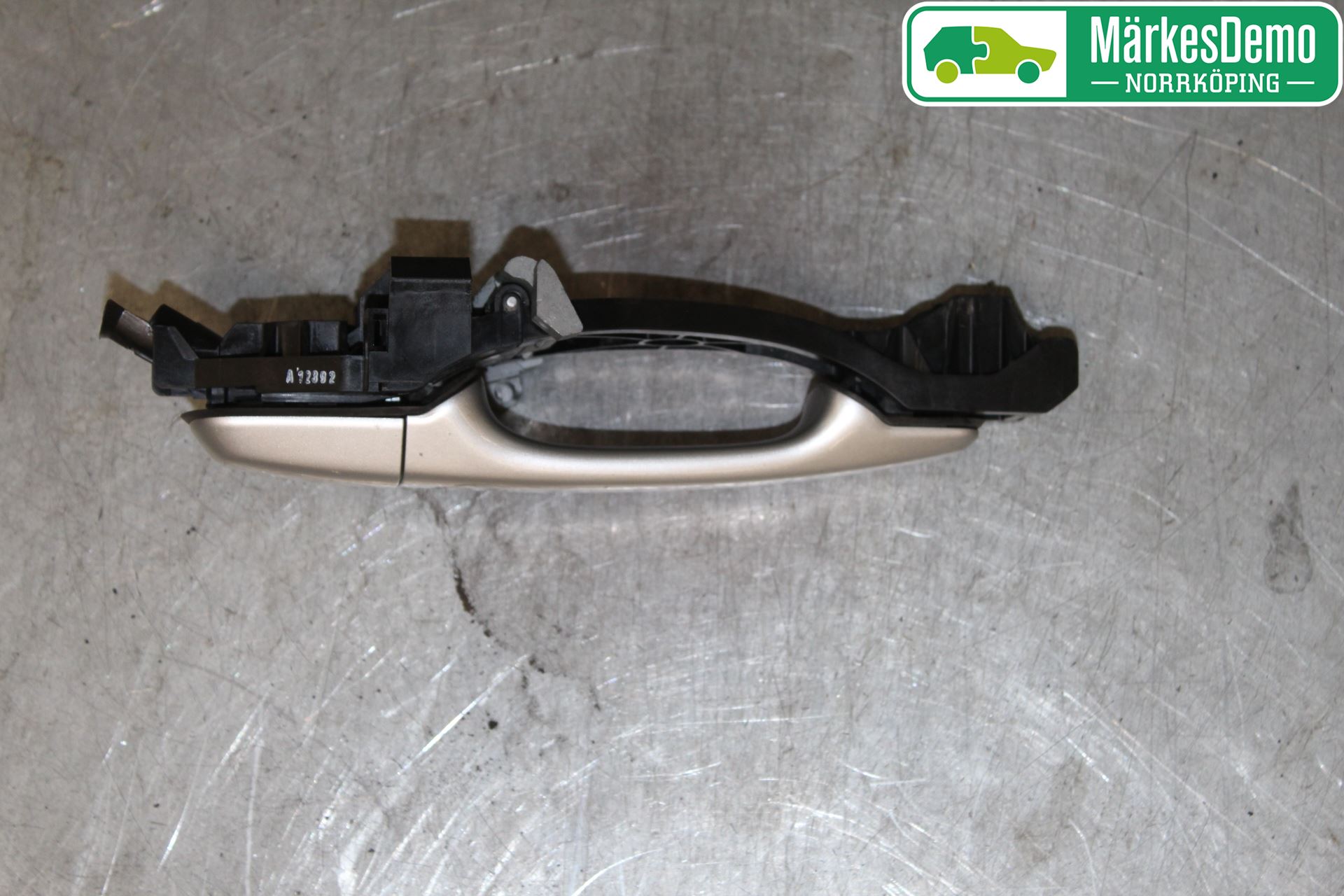 Volvo V70 08-13 Dörrhandtag Yttre Vä