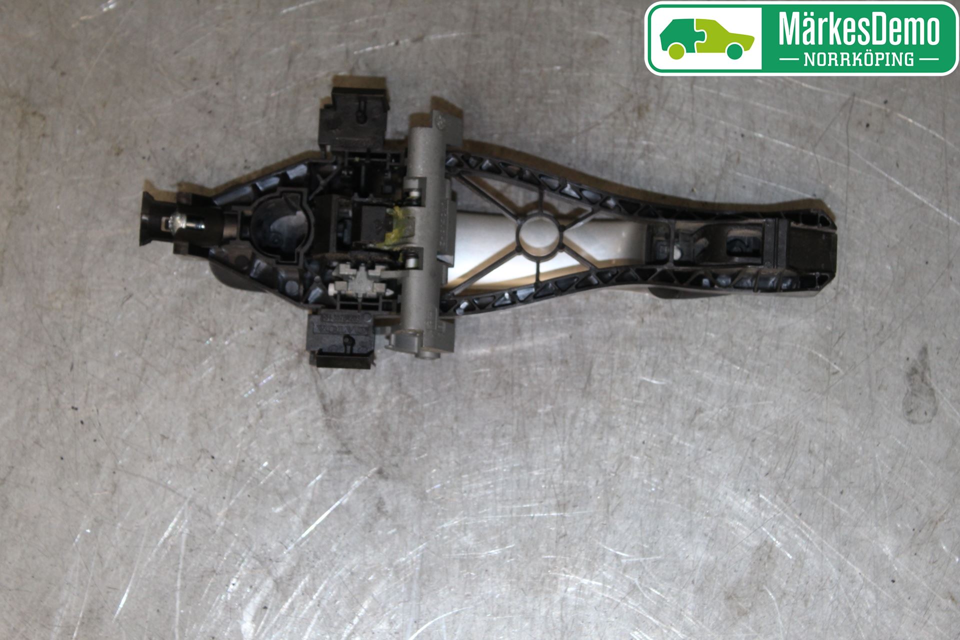 Volvo V70 08-13 Dörrhandtag Yttre Hö