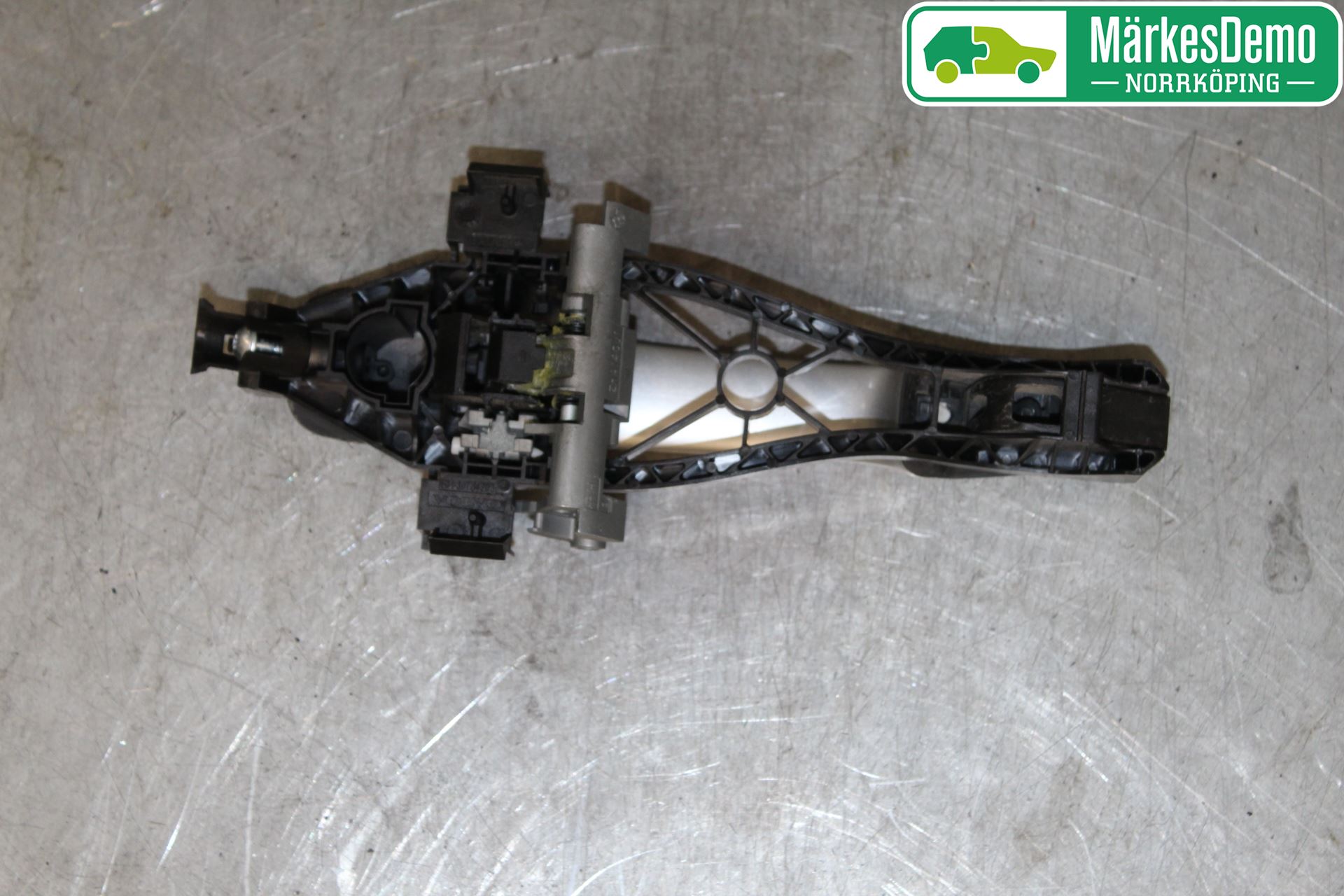 Volvo V70 08-13 Dörrhandtag Yttre Hö