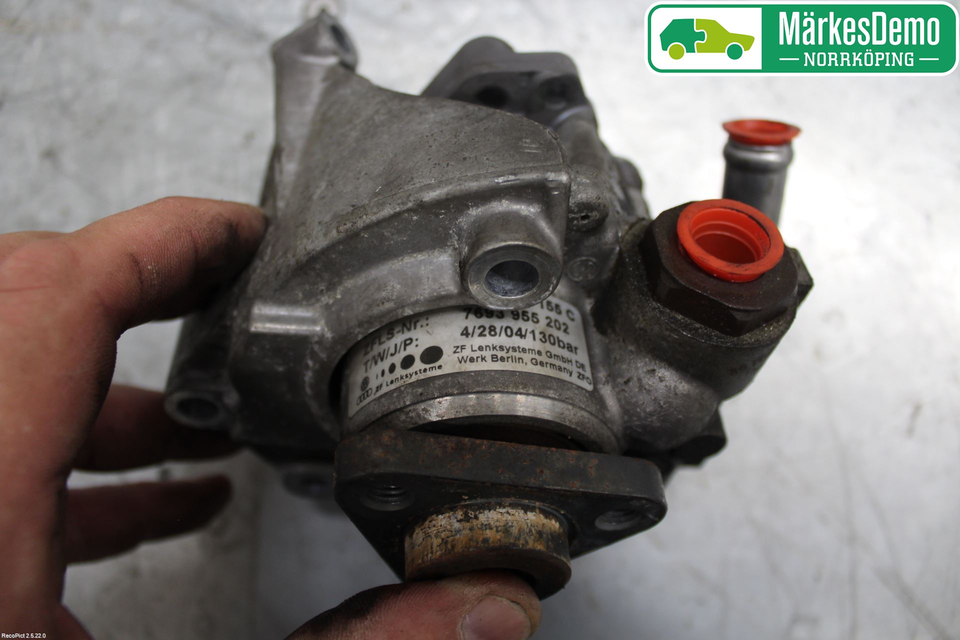 Audi A6/S6     05-11 Styrservopump