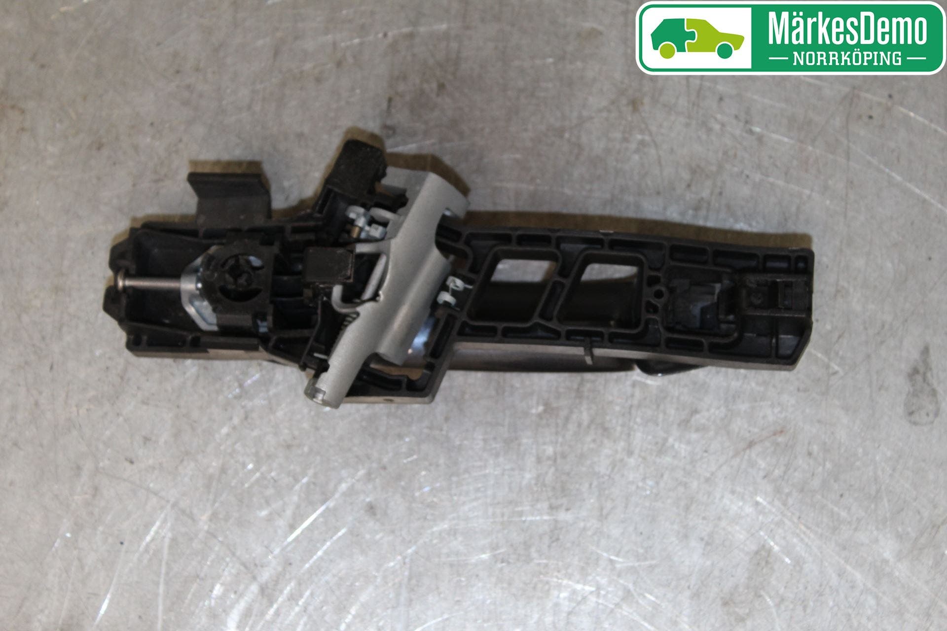 Ford FIESTA 09-12 Dörrhandtag Yttre Vä