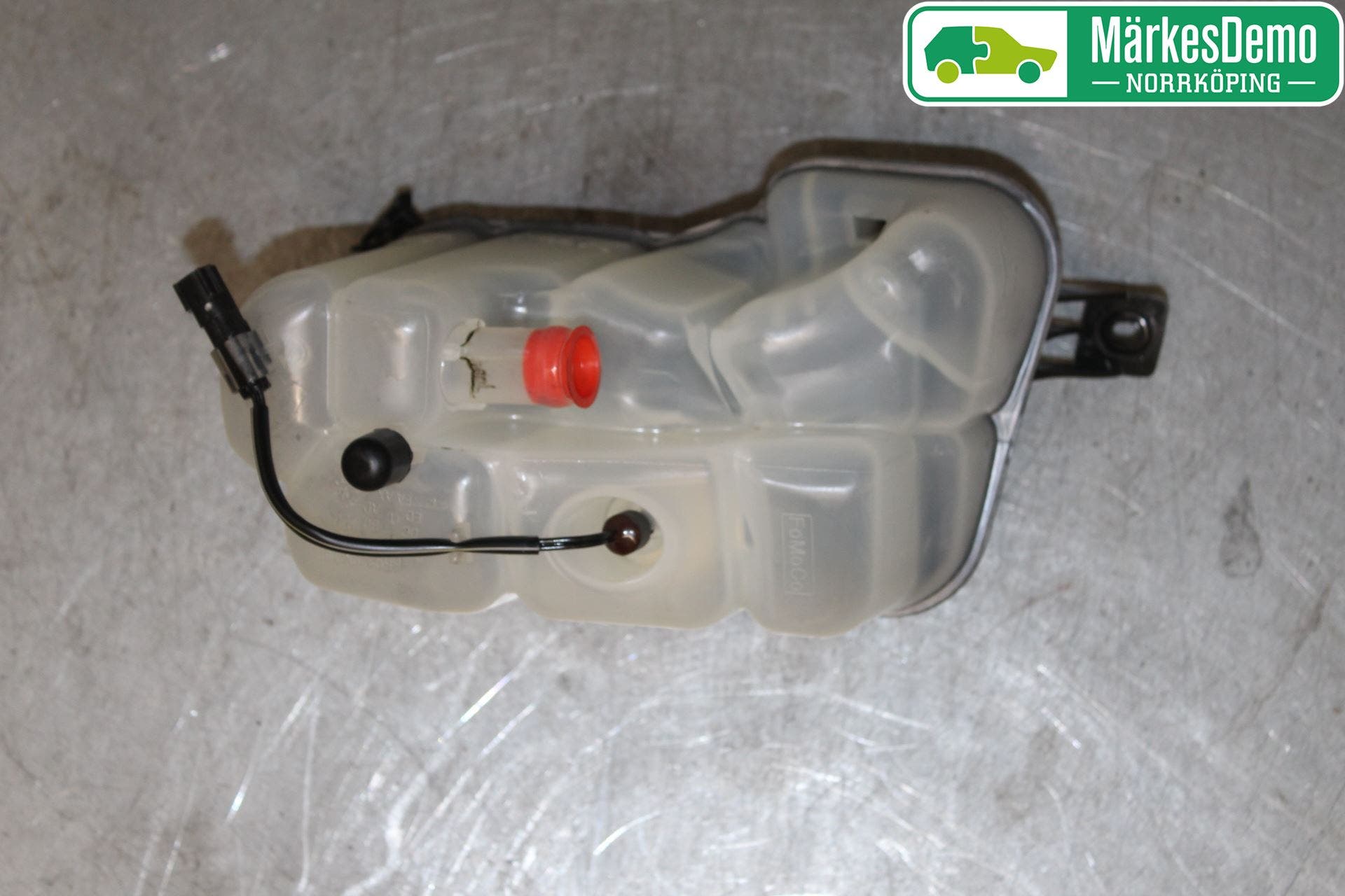 Volvo V70 14-16 Expansionstank