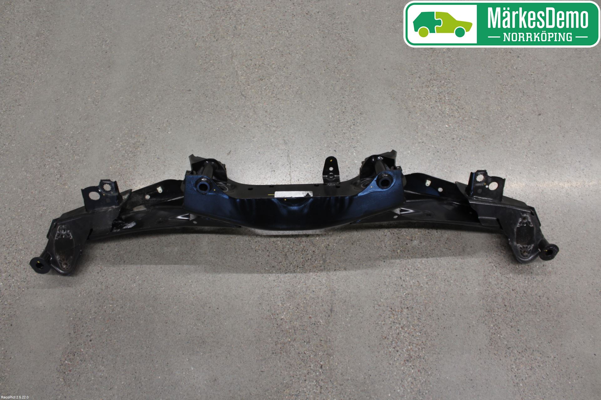 BMW 2 F46 GRAN TOURER 15-22 Bakaxelbalk