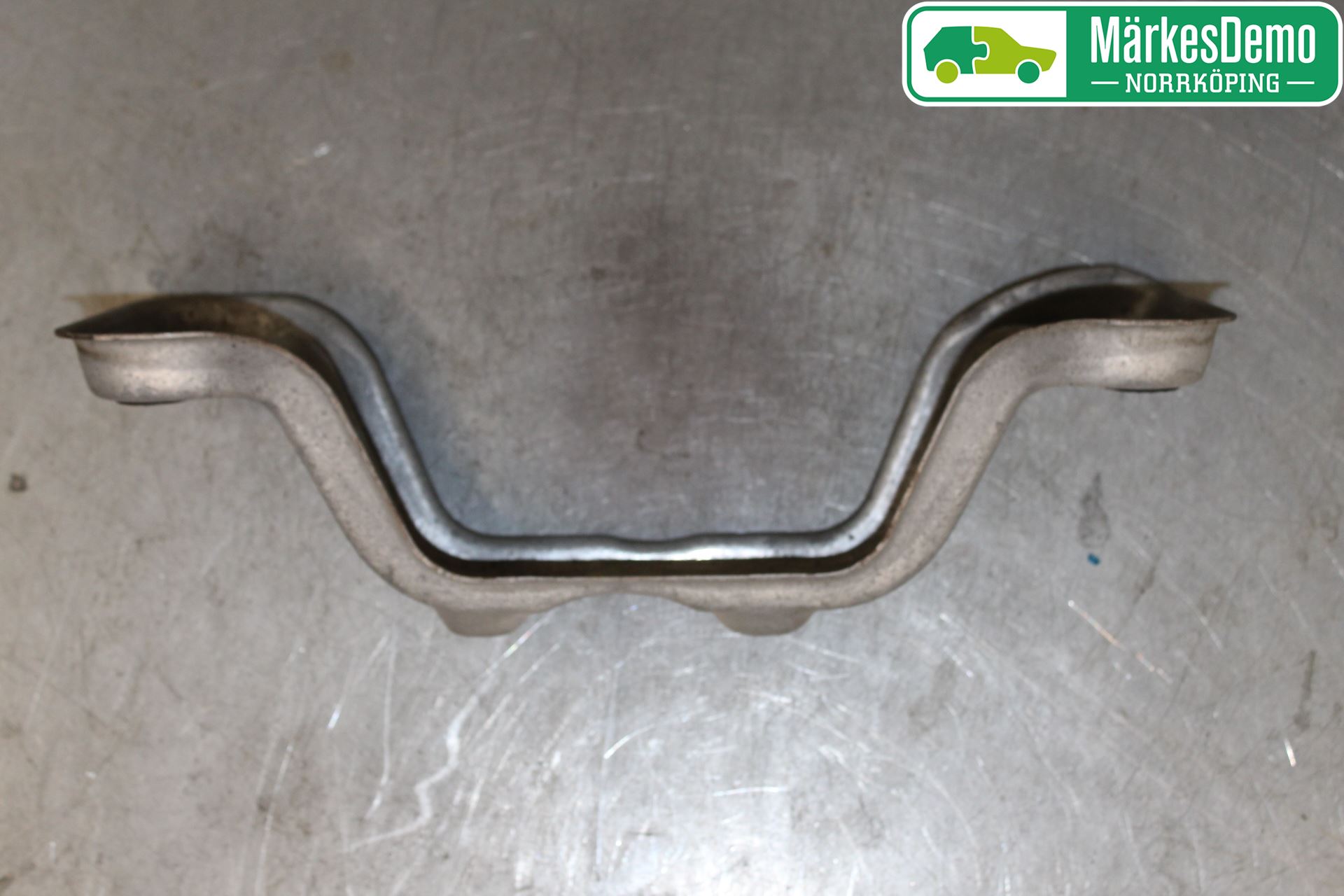 Volvo V70 14-16 Mellanaxel Balk