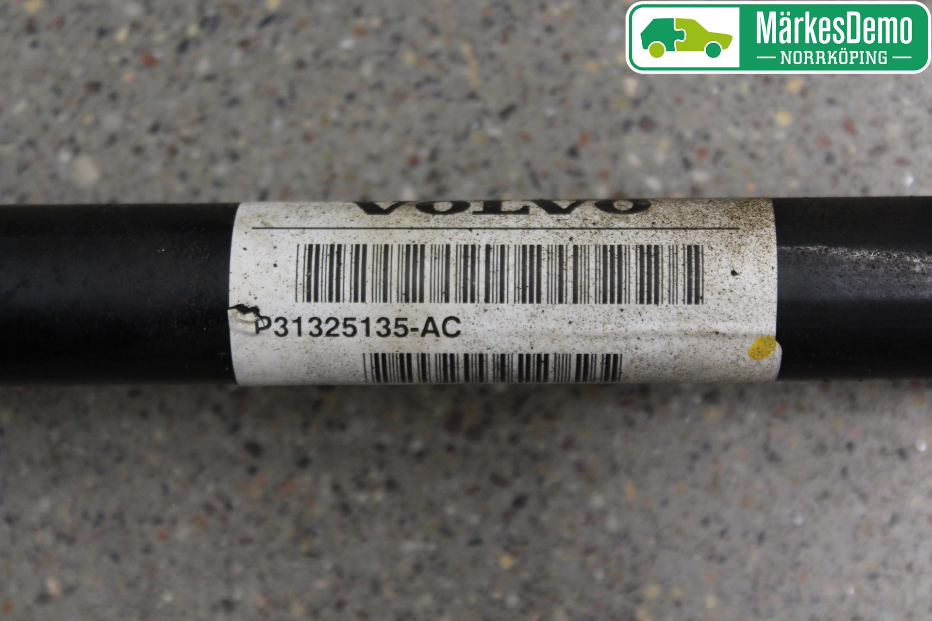 Volvo V70 14-16 Drivaxel Bak Höger