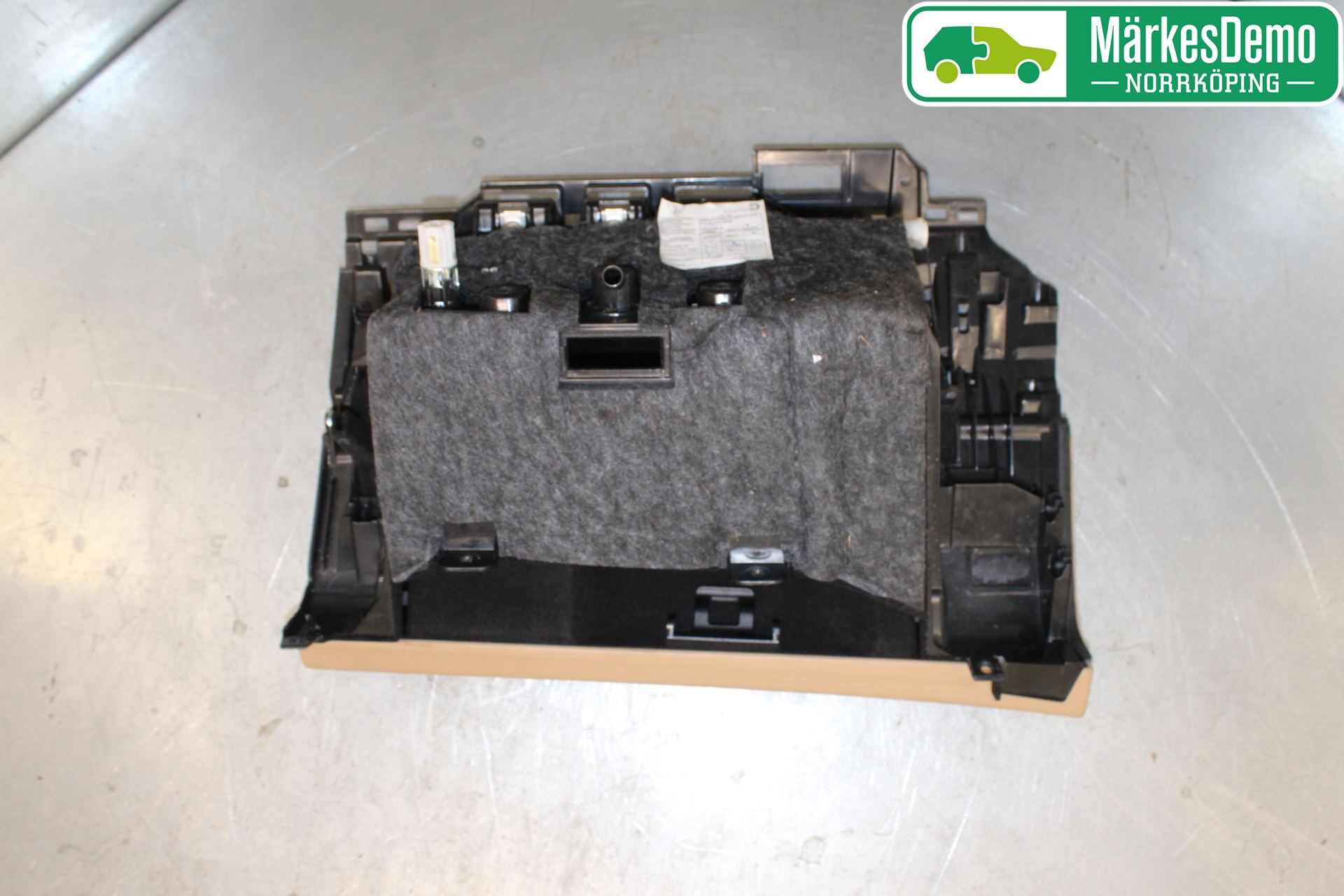 Porsche PANAMERA 09- Handskfack