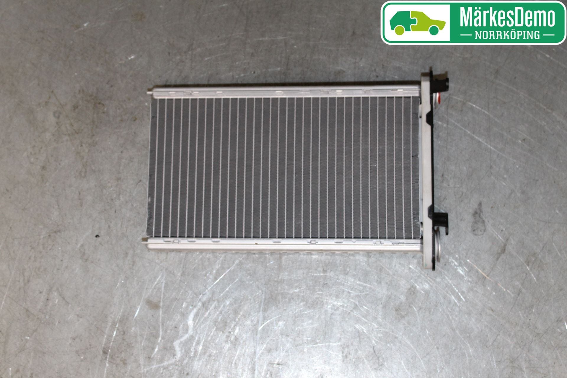 BMW 1 F20/F21 11-19 Värme Cellpaket