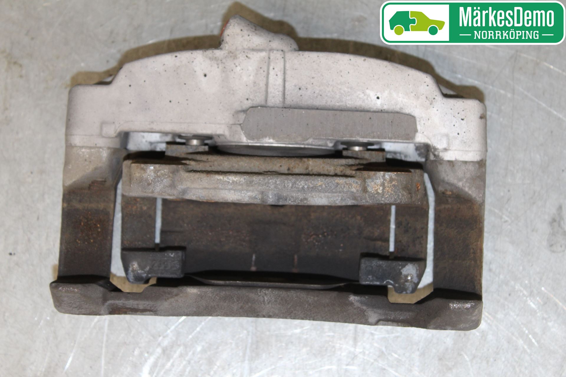 Volvo V70 14-16 Bromsok Fram Vänster