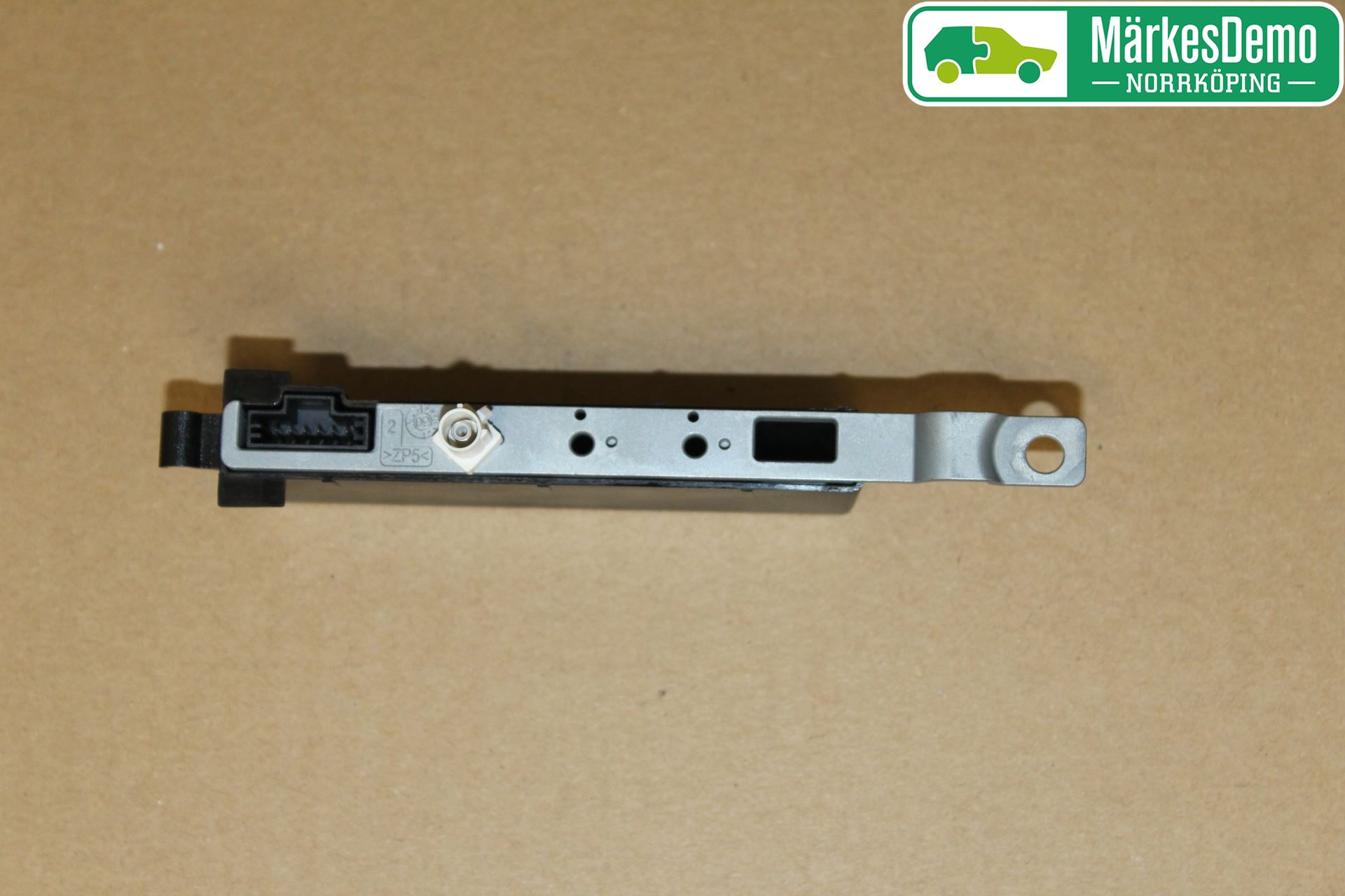 Porsche PANAMERA 09- Antennförstärkare