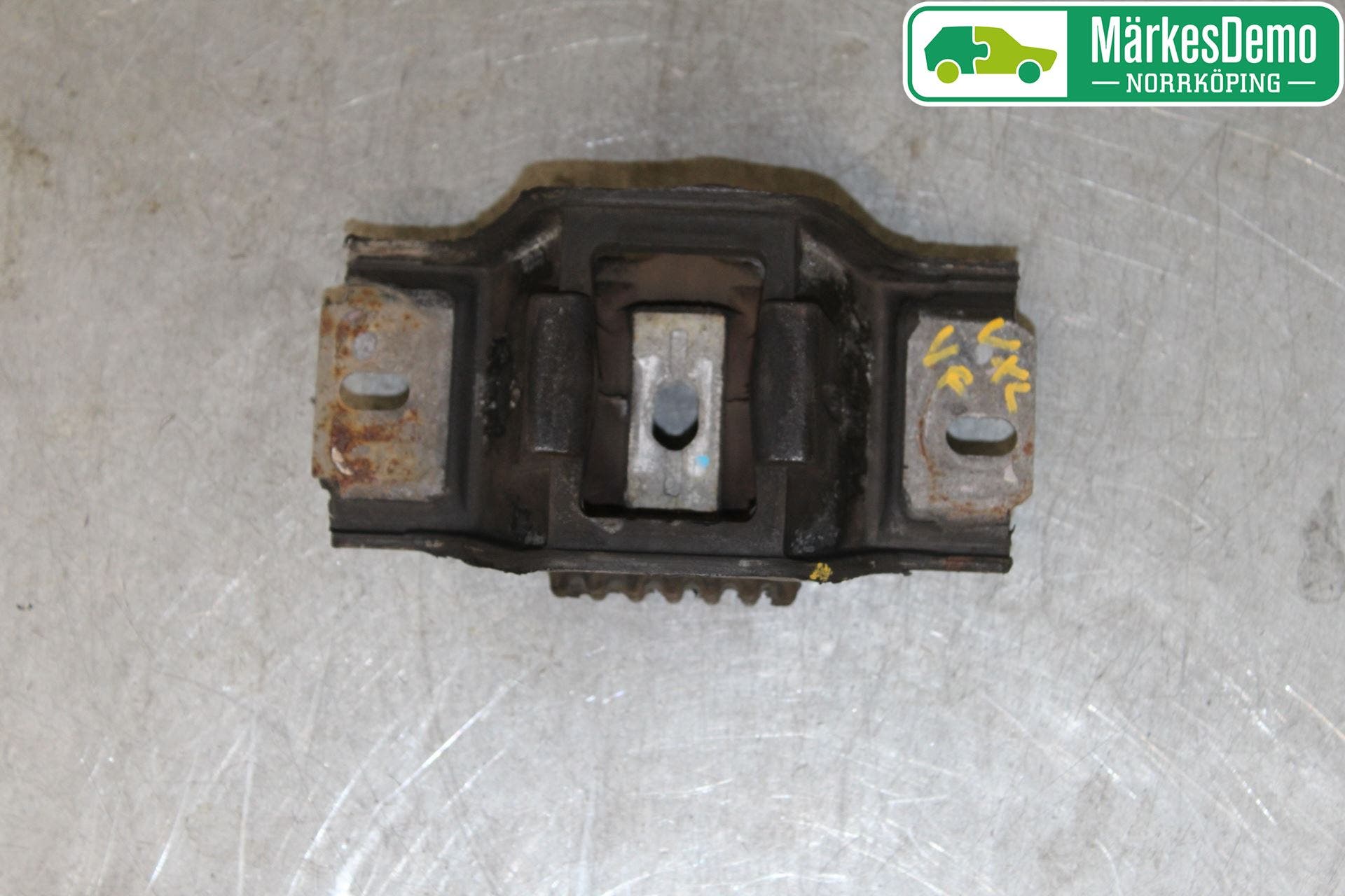 Ford FIESTA     06-08 Växellådskudde