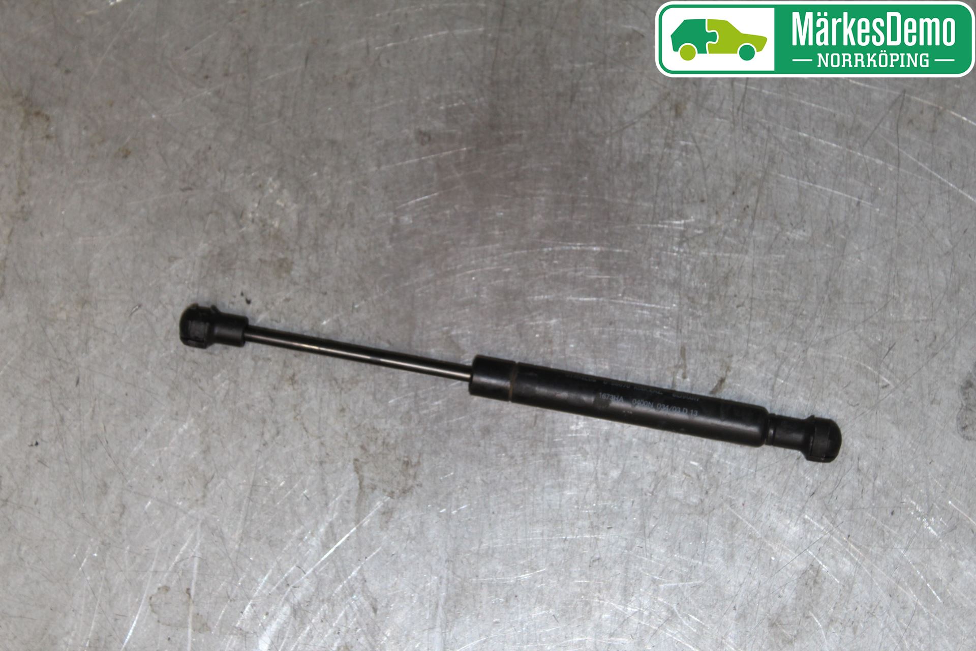 Volvo S60 01-04 Gasfjäder Motorhuv