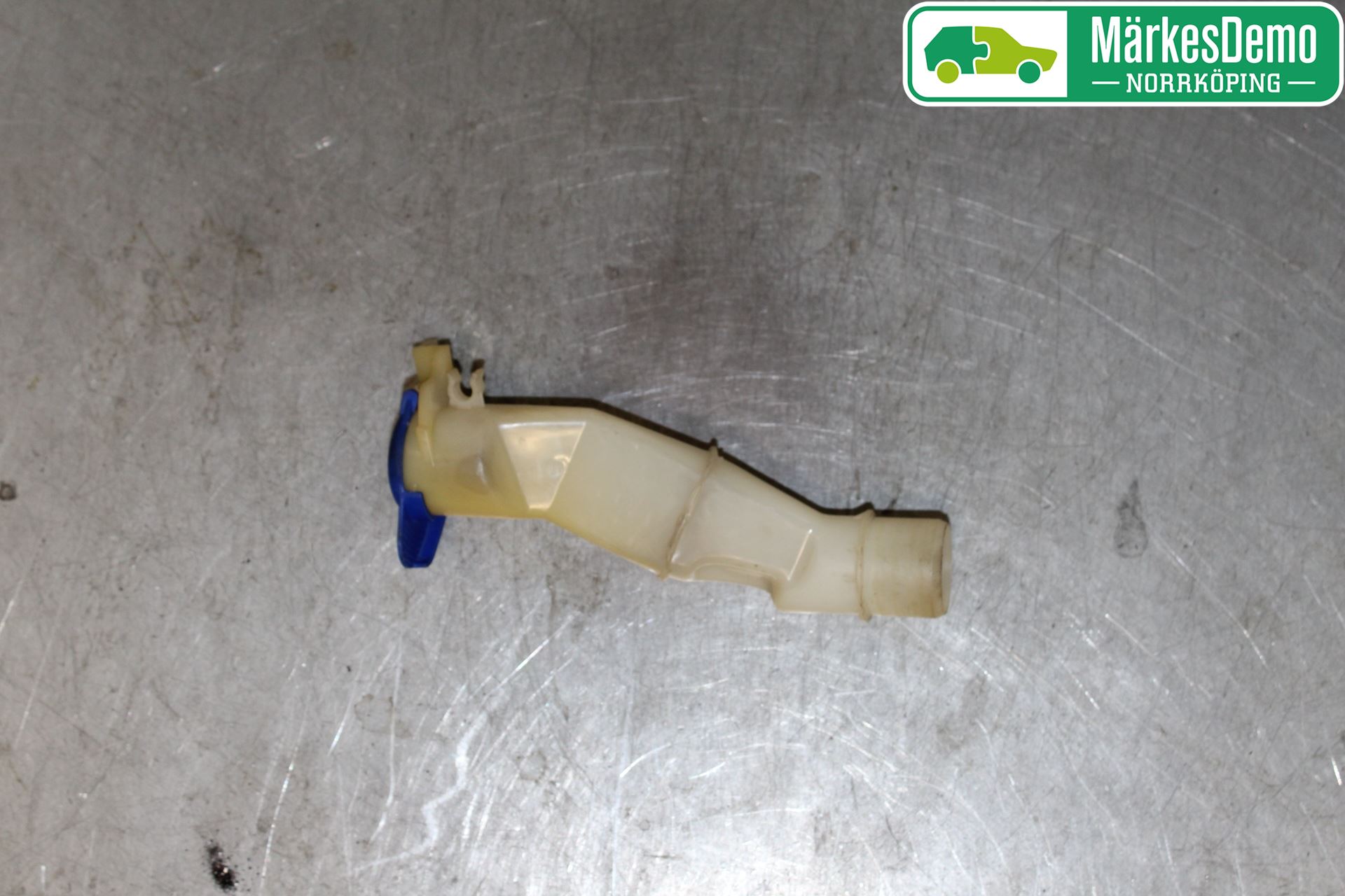 Volvo S60 01-04 Spolartank Påfyllningsrör