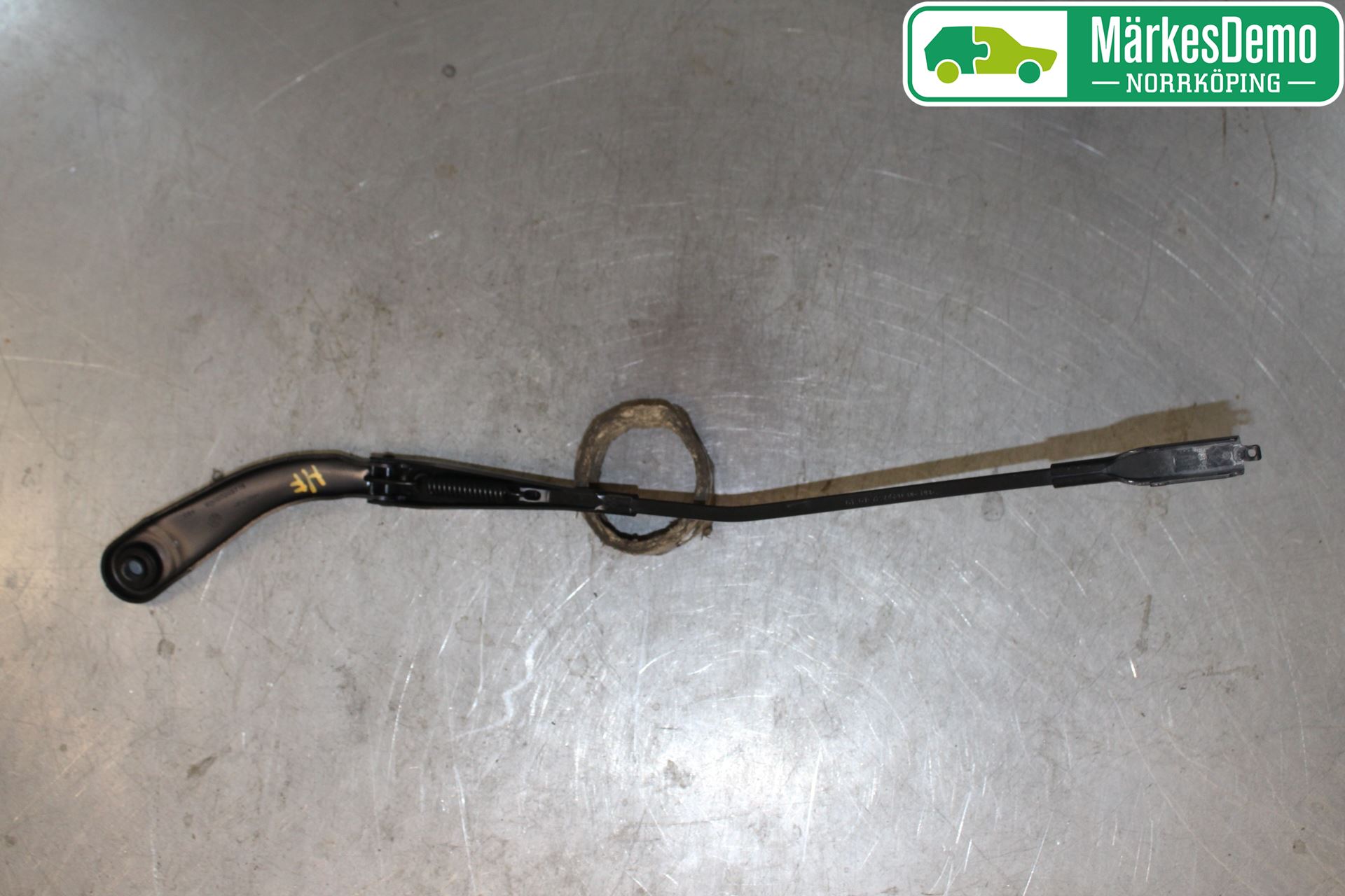 BMW 1 F20/F21 11-19 Torkararm Armar Vindruta