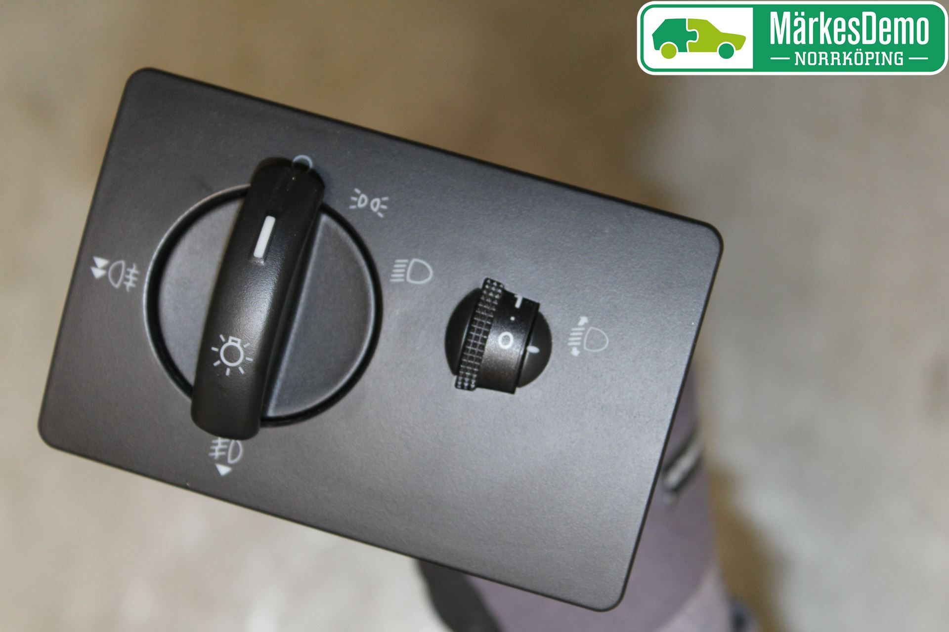 Ford FIESTA     06-08 Strömställare Ljus