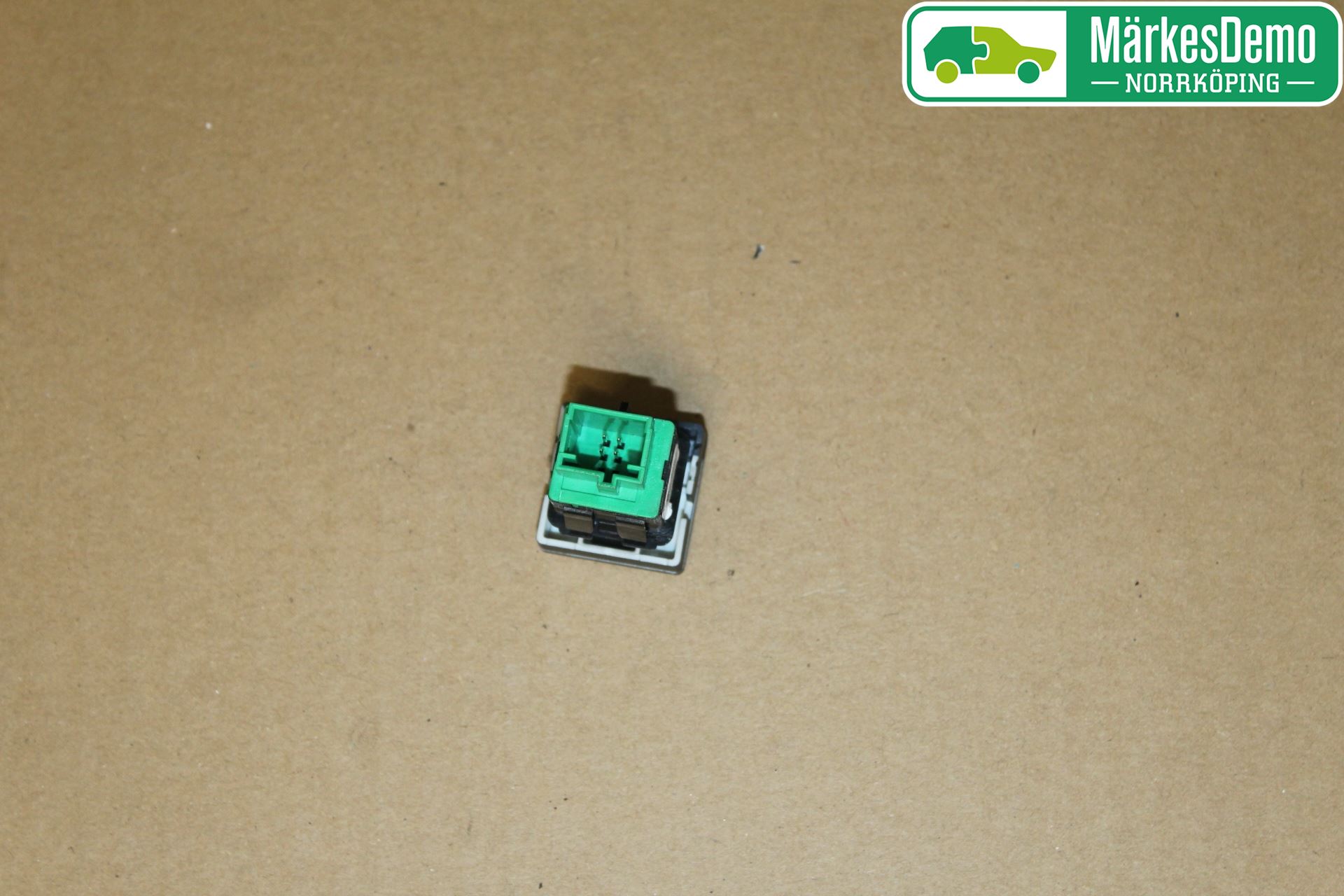 Citroen BERLINGO 08-18 Strömställare Centrallås