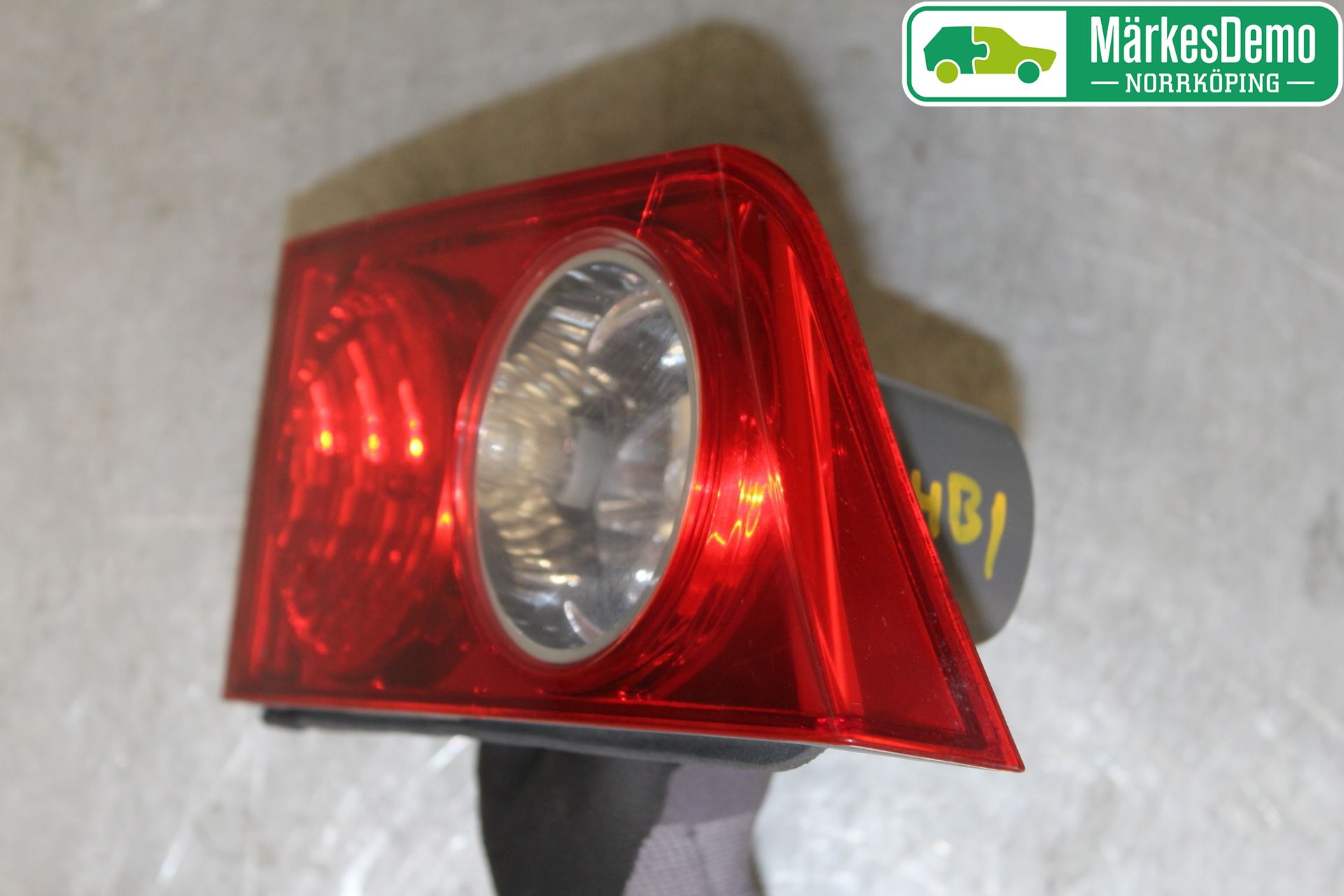 Honda ACCORD    03-07 Bakljus Lucka Hö