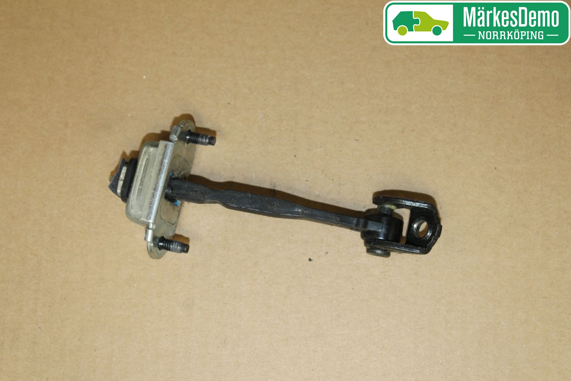 Ford FIESTA     06-08 Dörrstopp