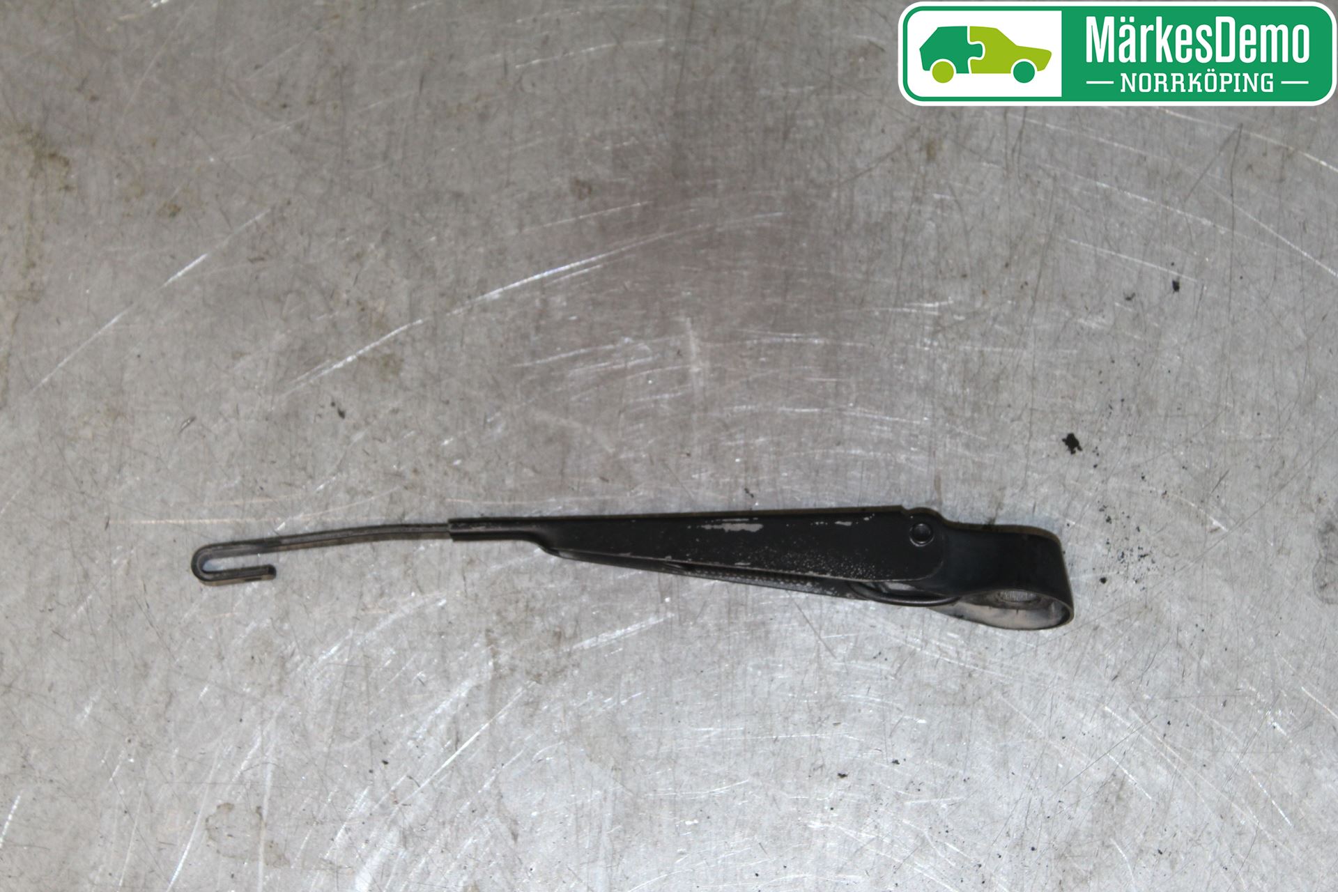 Ford FIESTA     06-08 Torkararm-Bakruta