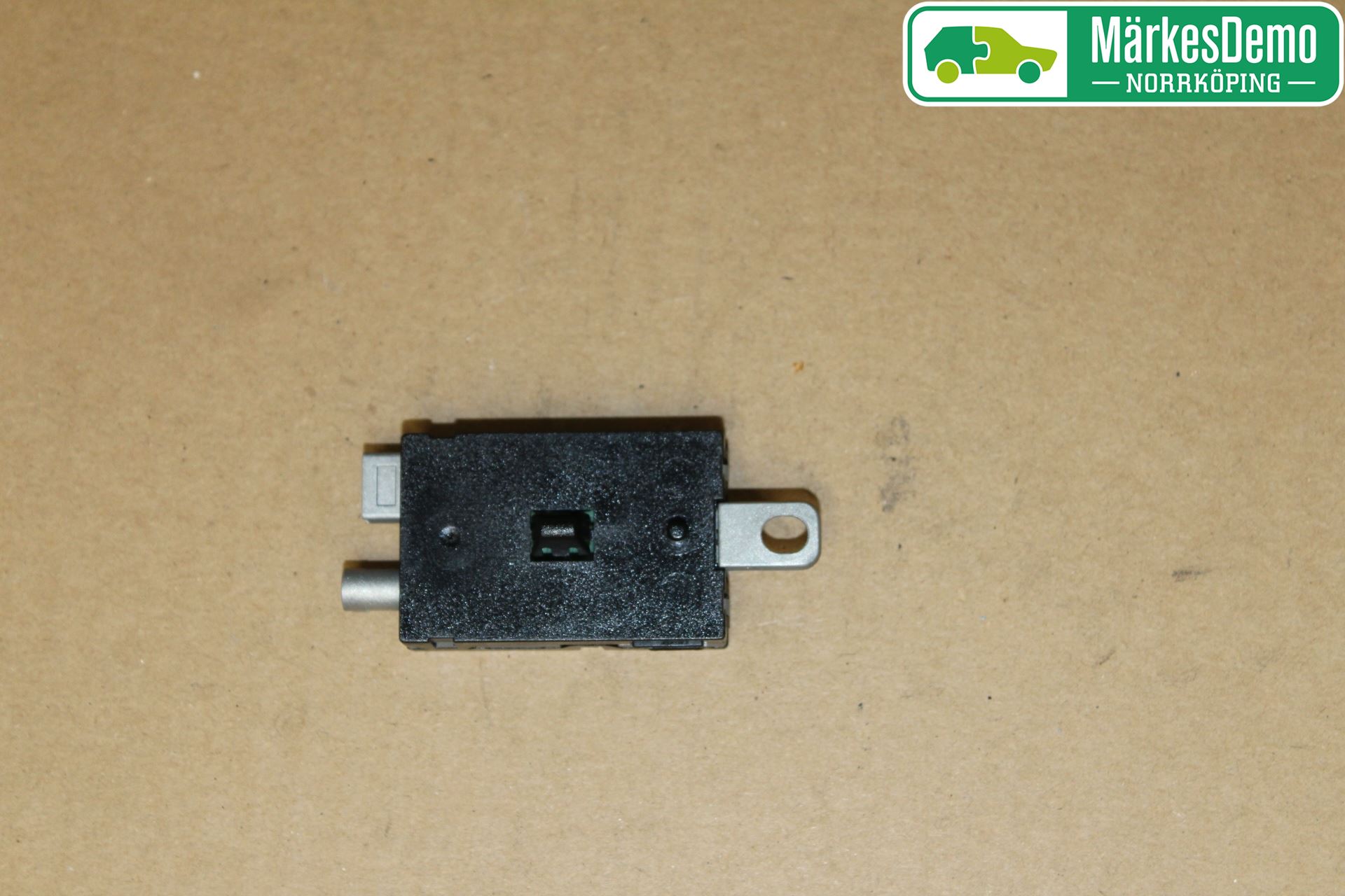 Volvo V60 14-18 Antennförstärkare