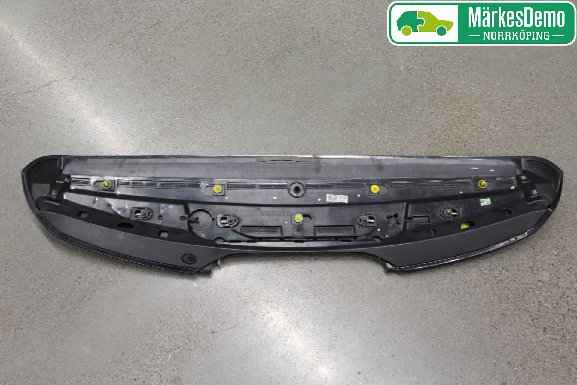 Volvo V60 11-13 Spoiler Baklucka