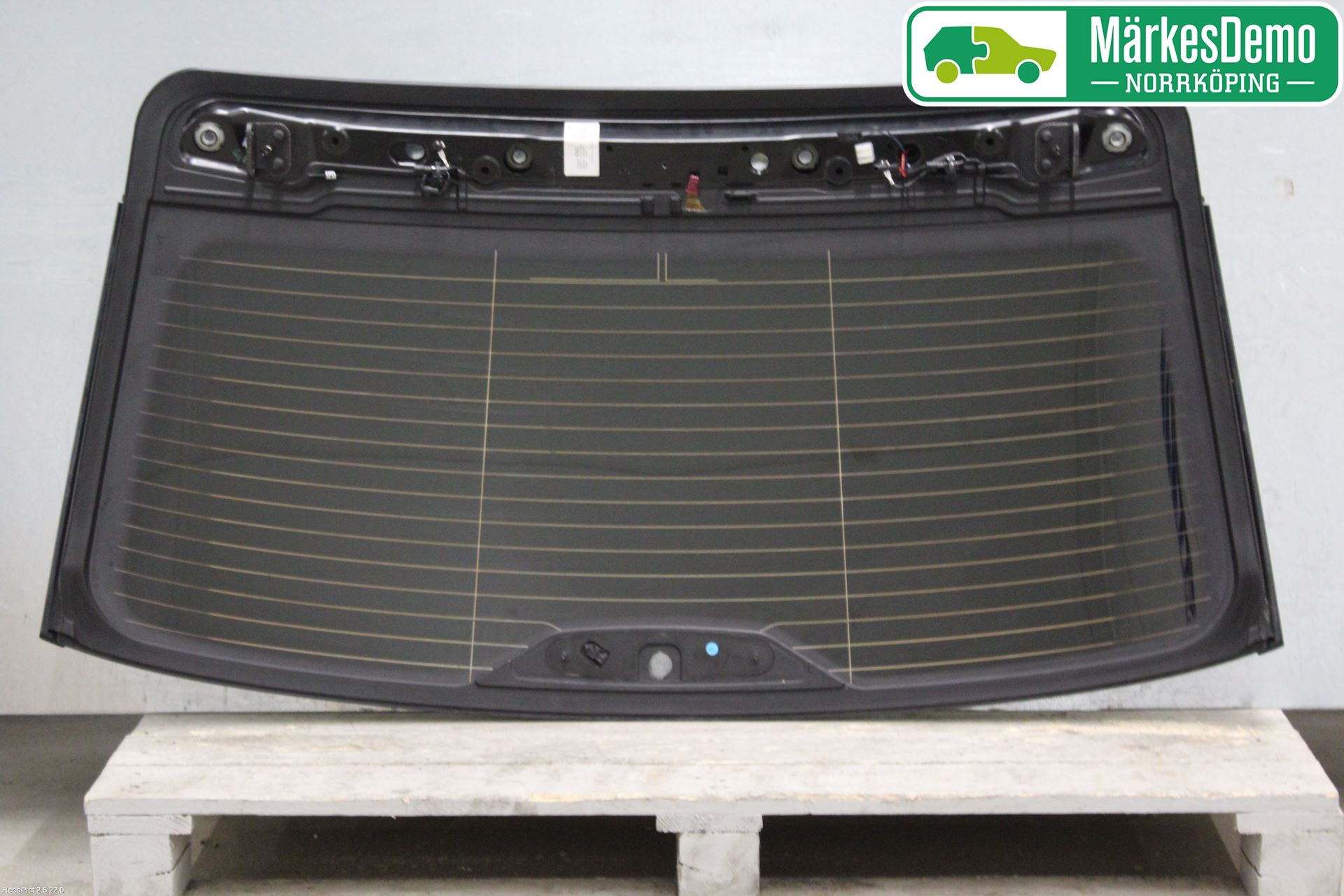 BMW 5 G30/G31/F90 17-23 Bakruta