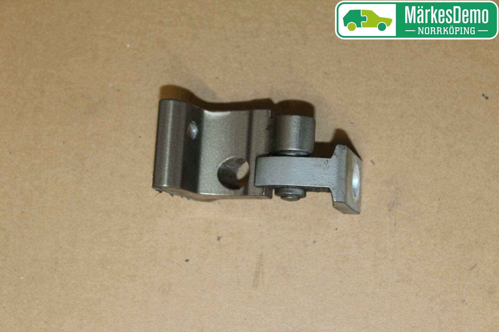 Audi A3/S3 05-13 Dörrgångjärn