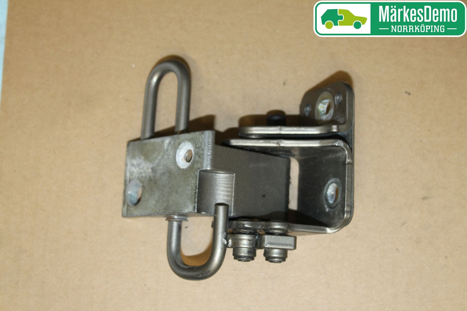 Audi A3/S3 05-13 Dörrgångjärn