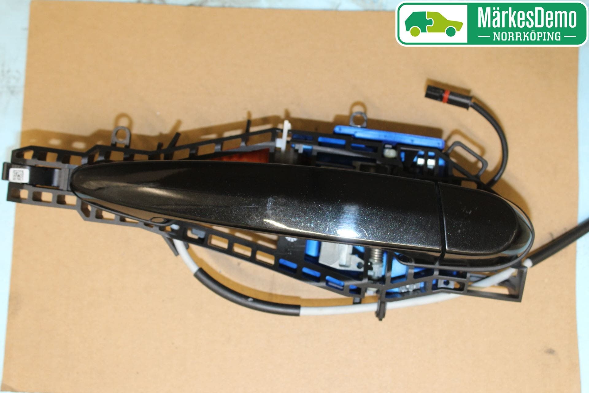 BMW 1 F20/F21 11-19 Dörrhandtag Yttre Hö