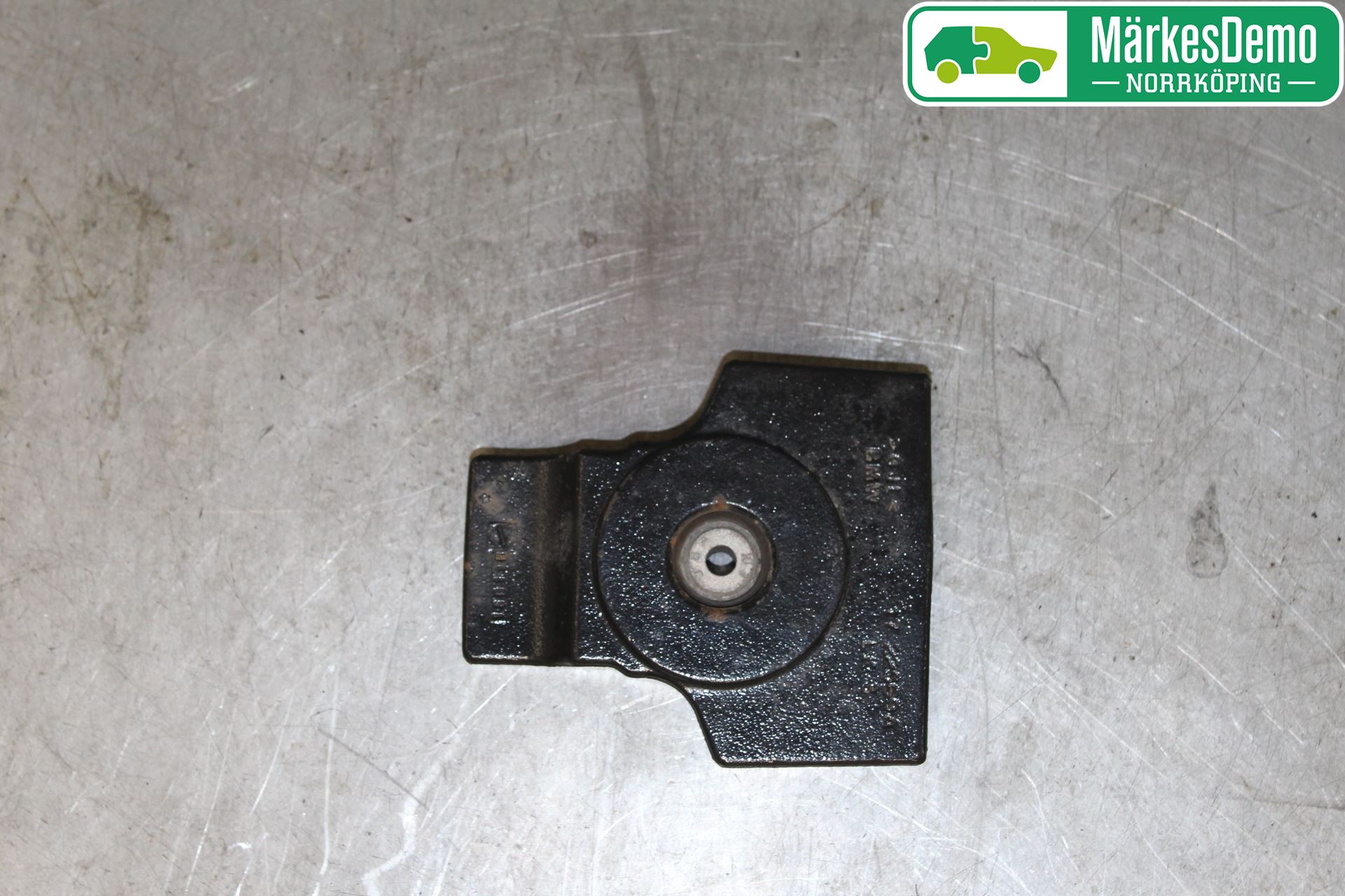 BMW 1 F20/F21 11-19 Vibrationsdämpare