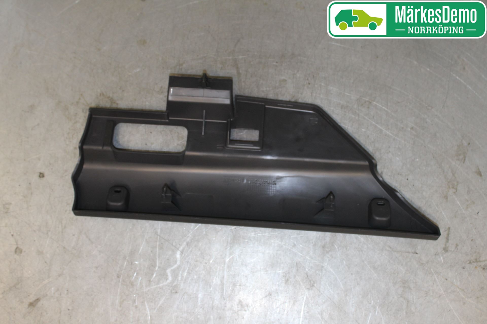 Volvo S60 14-18 Instrumentbräda Sparkskydd