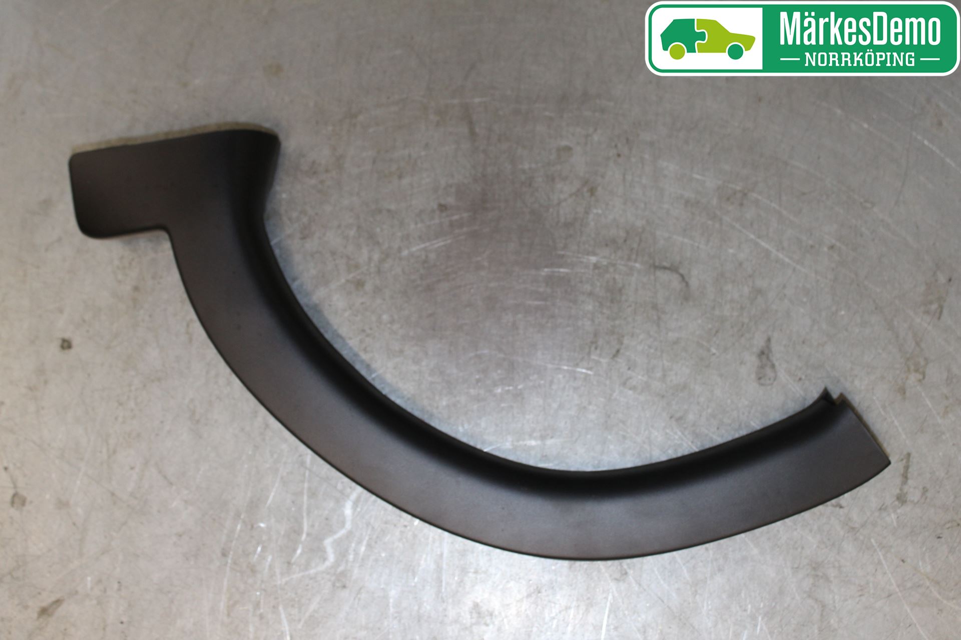 Volvo S60 14-18 Inredning Bakluckeklädsel