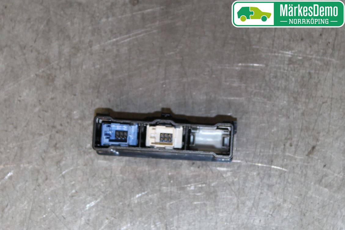 Audi A3/S3 05-13 Strömställare Antisladd