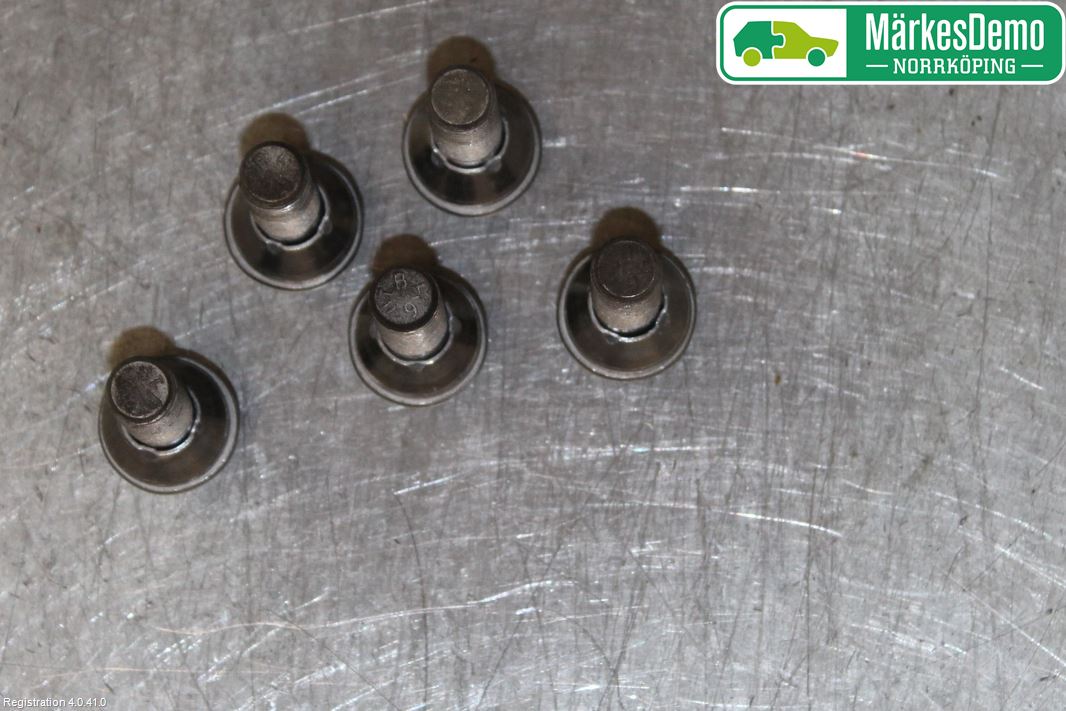 Volvo V60 14-18 Hjulmutter-Bult-Sats