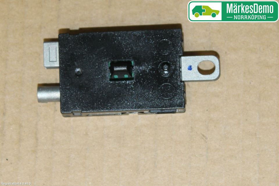Volvo V60 14-18 Antennförstärkare