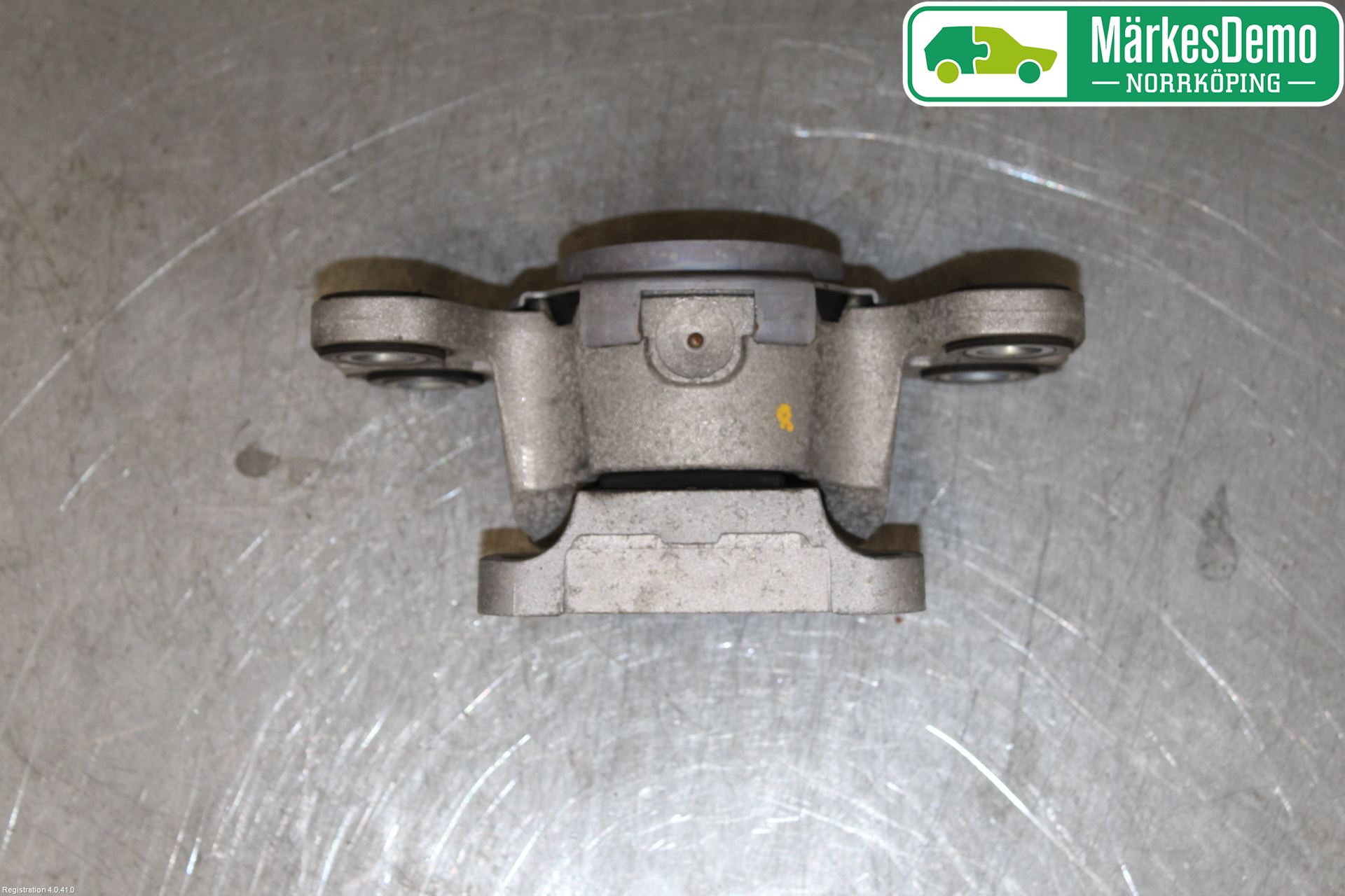 Volvo XC70 14-16 Växellådskudde