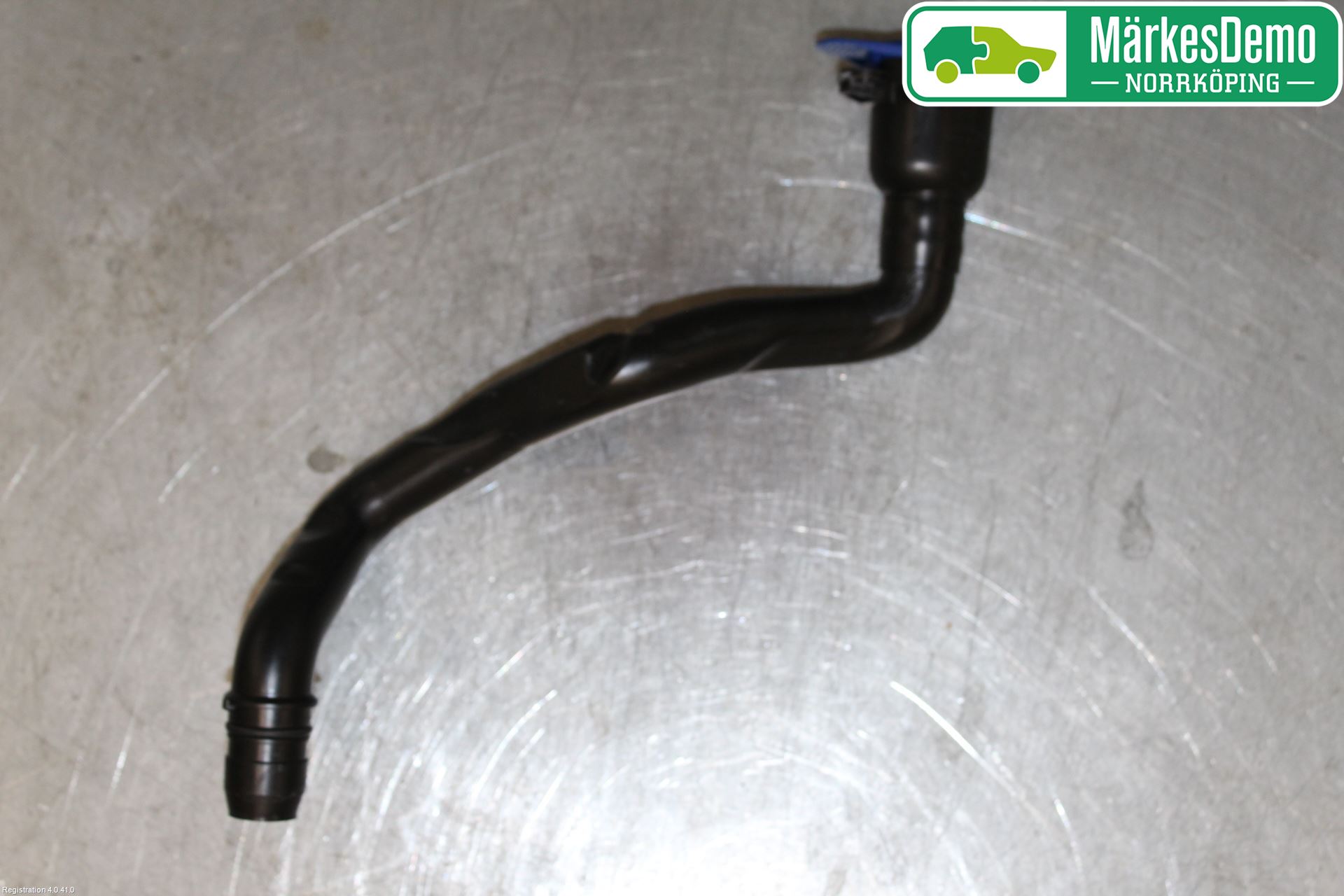 Volvo V70 08-13 Spolartank Påfyllningsrör