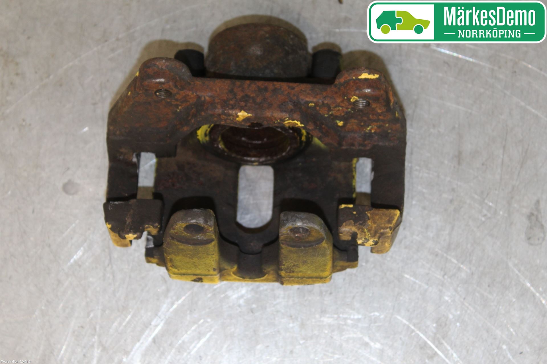 BMW 5 E39 95-04 Bromsok Fram Vänster