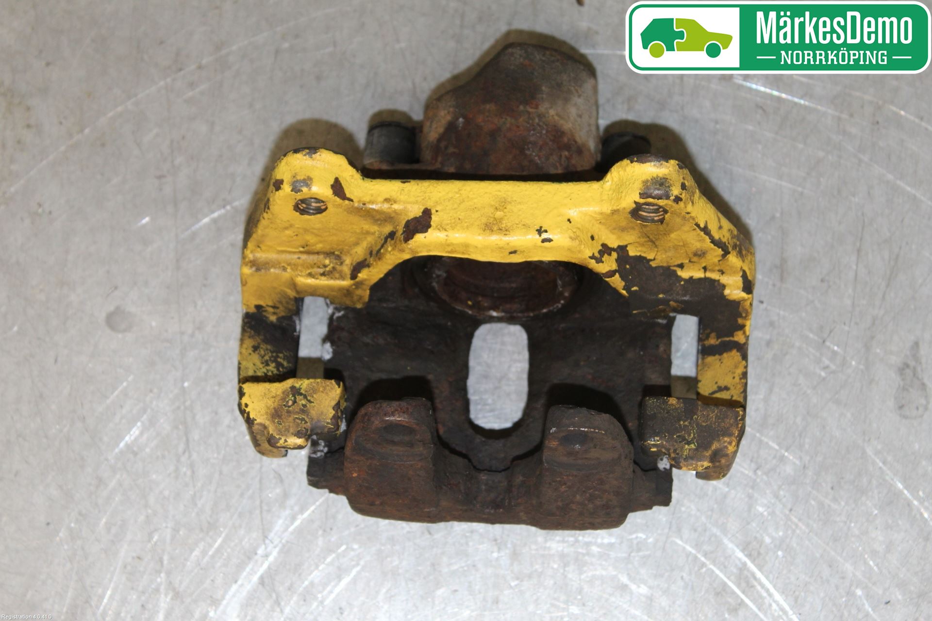 BMW 5 E39 95-04 Bromsok Fram Höger