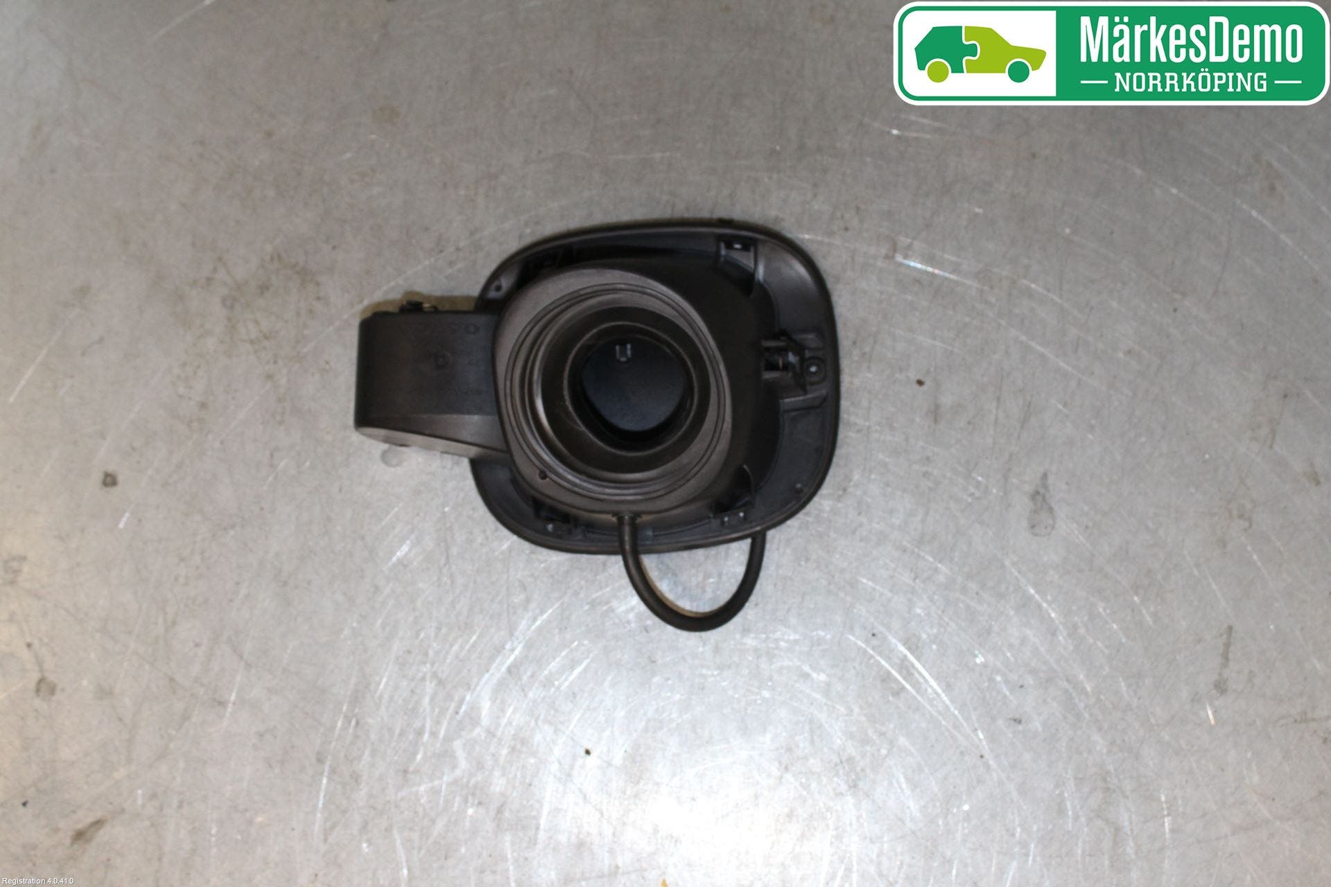 Volvo V60 14-18 Tanklucka