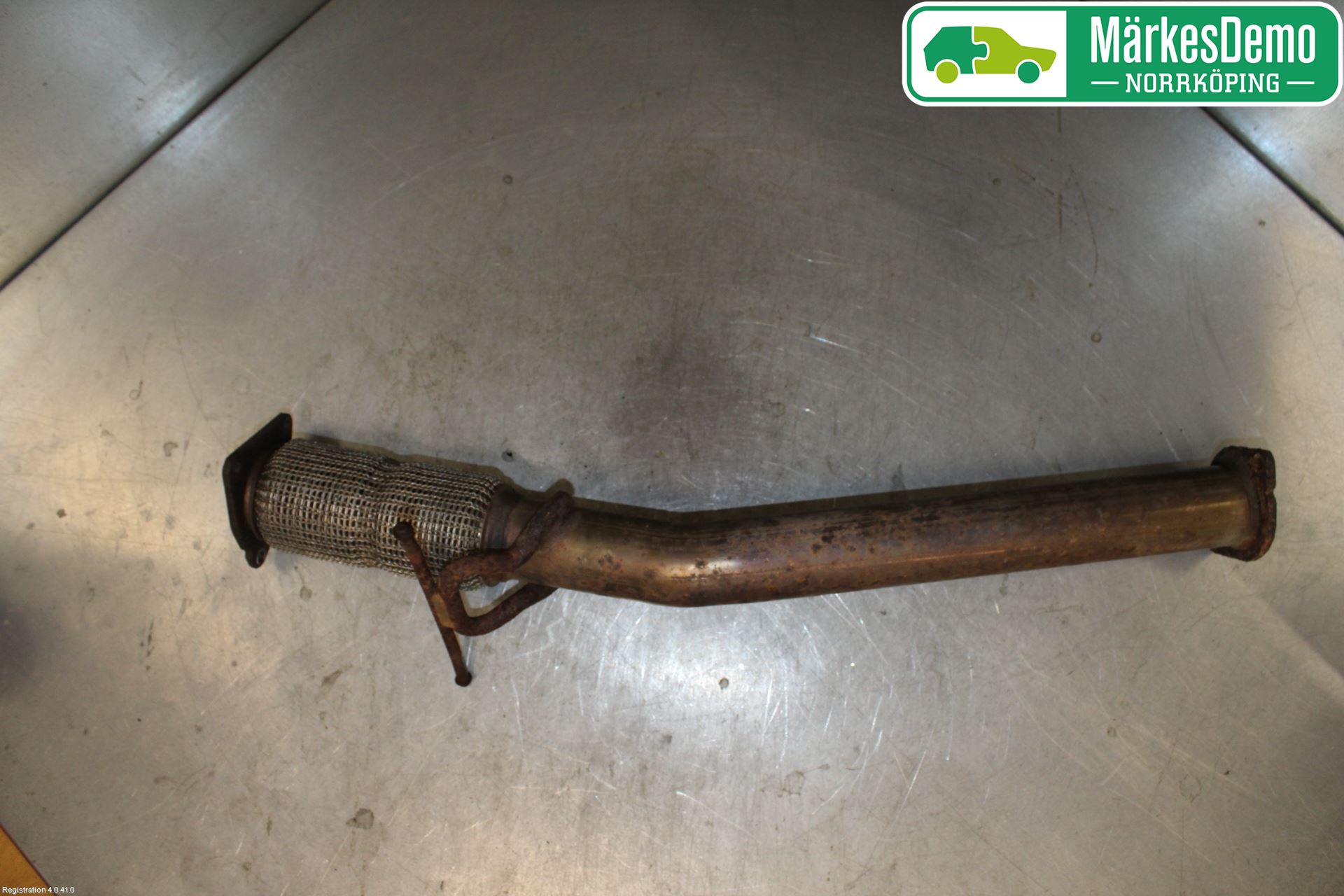 Volvo V60 14-18 Avgas Främre Rör