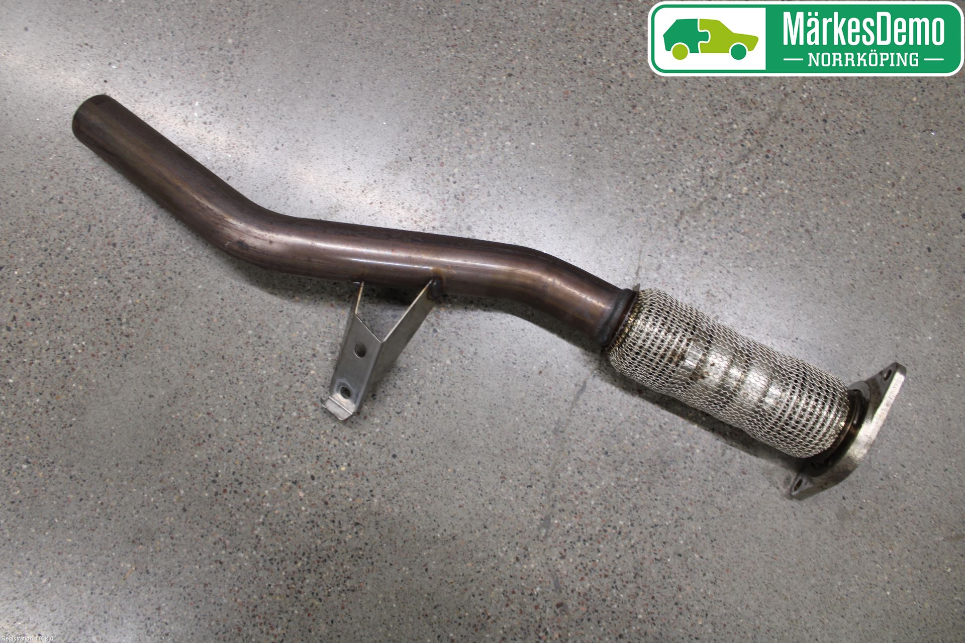 Renault CAPTUR 13-19 Avgas Främre Rör