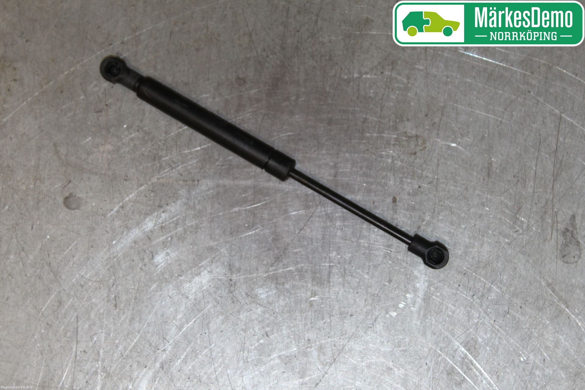 Volvo V70 05-08 Gasfjäder Motorhuv