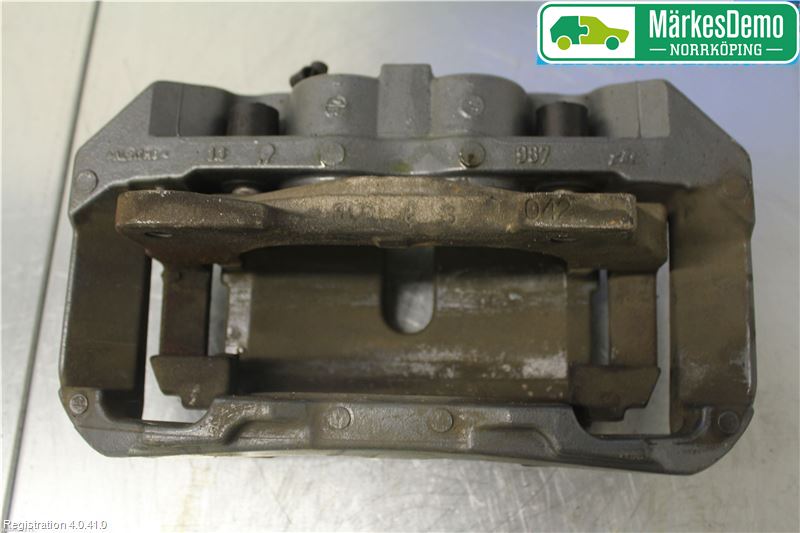 Jaguar XK/XKR 06-14 Bromsok Fram Höger