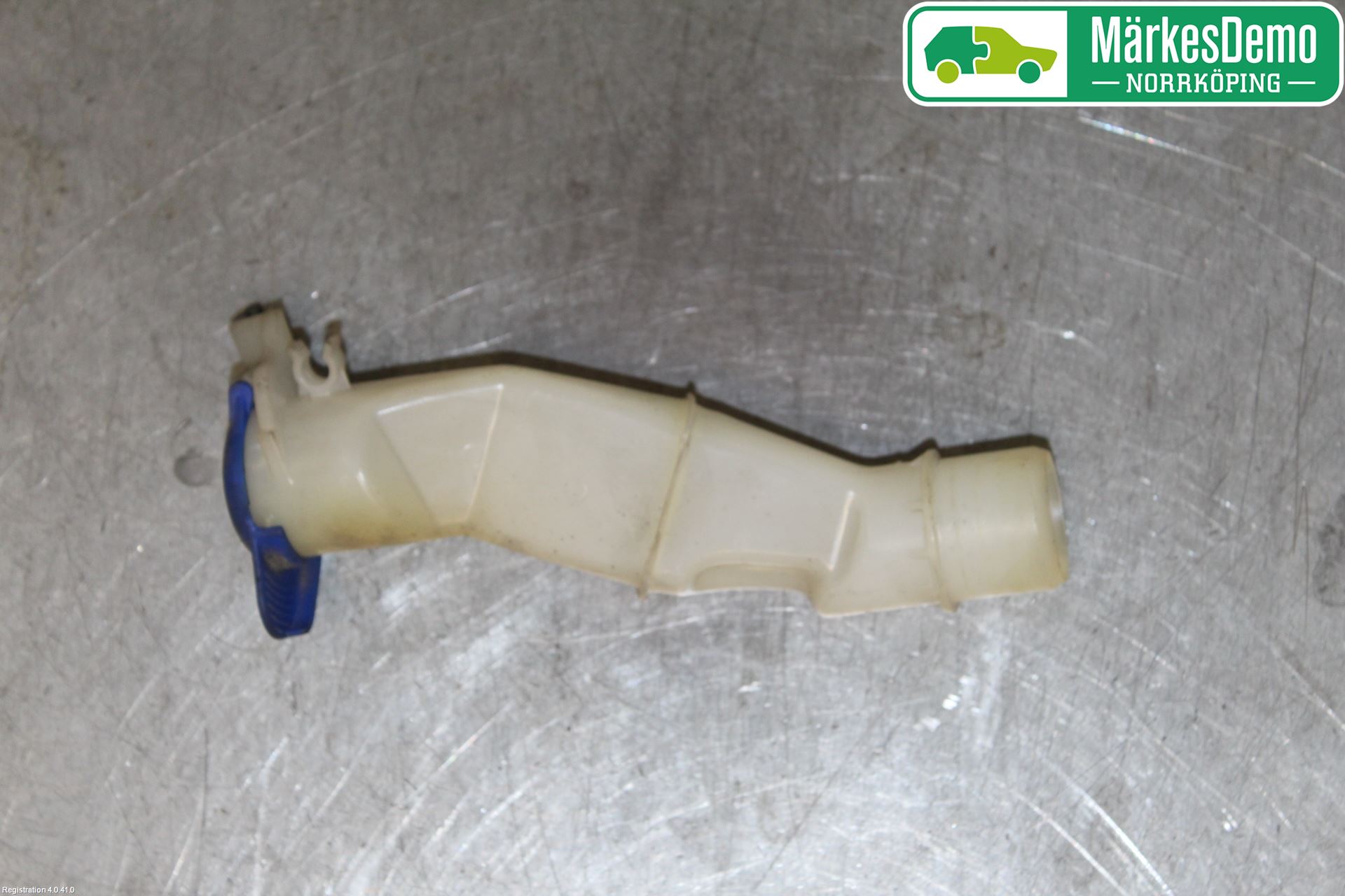 Volvo V70 05-08 Spolartank Påfyllningsrör