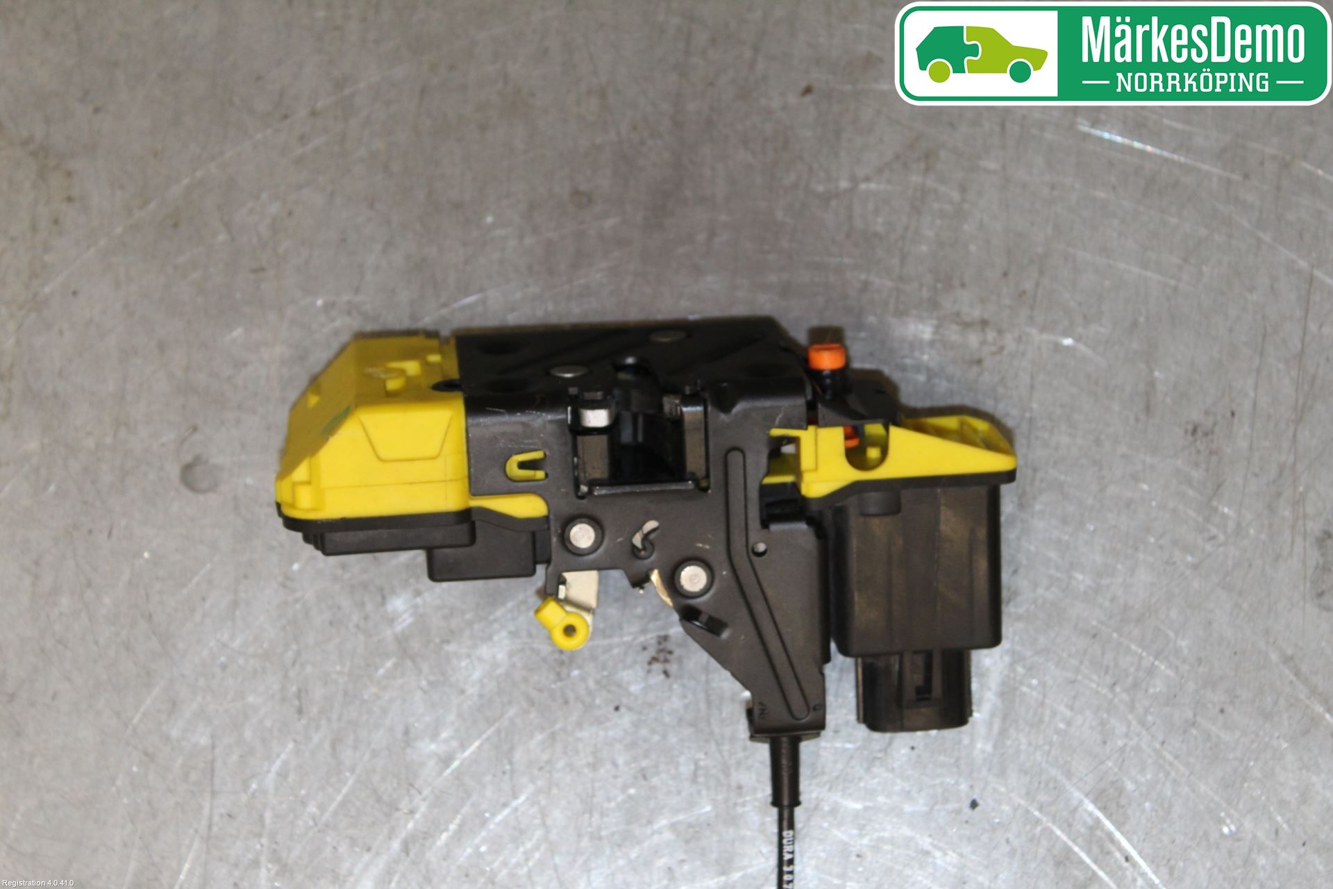 Volvo V70 05-08 Låskista-Dörrlås