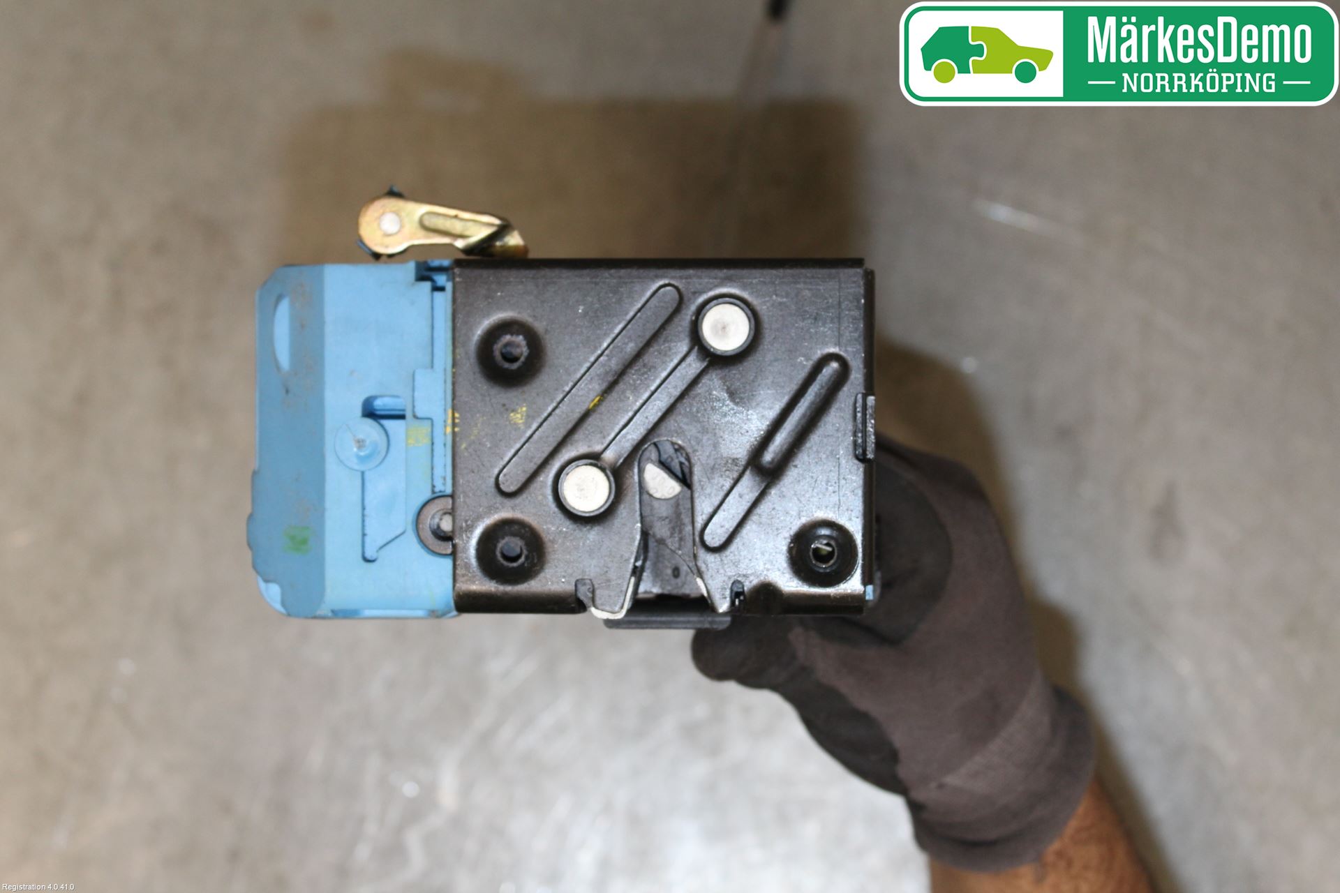 Volvo V70 05-08 Låskista-Dörrlås