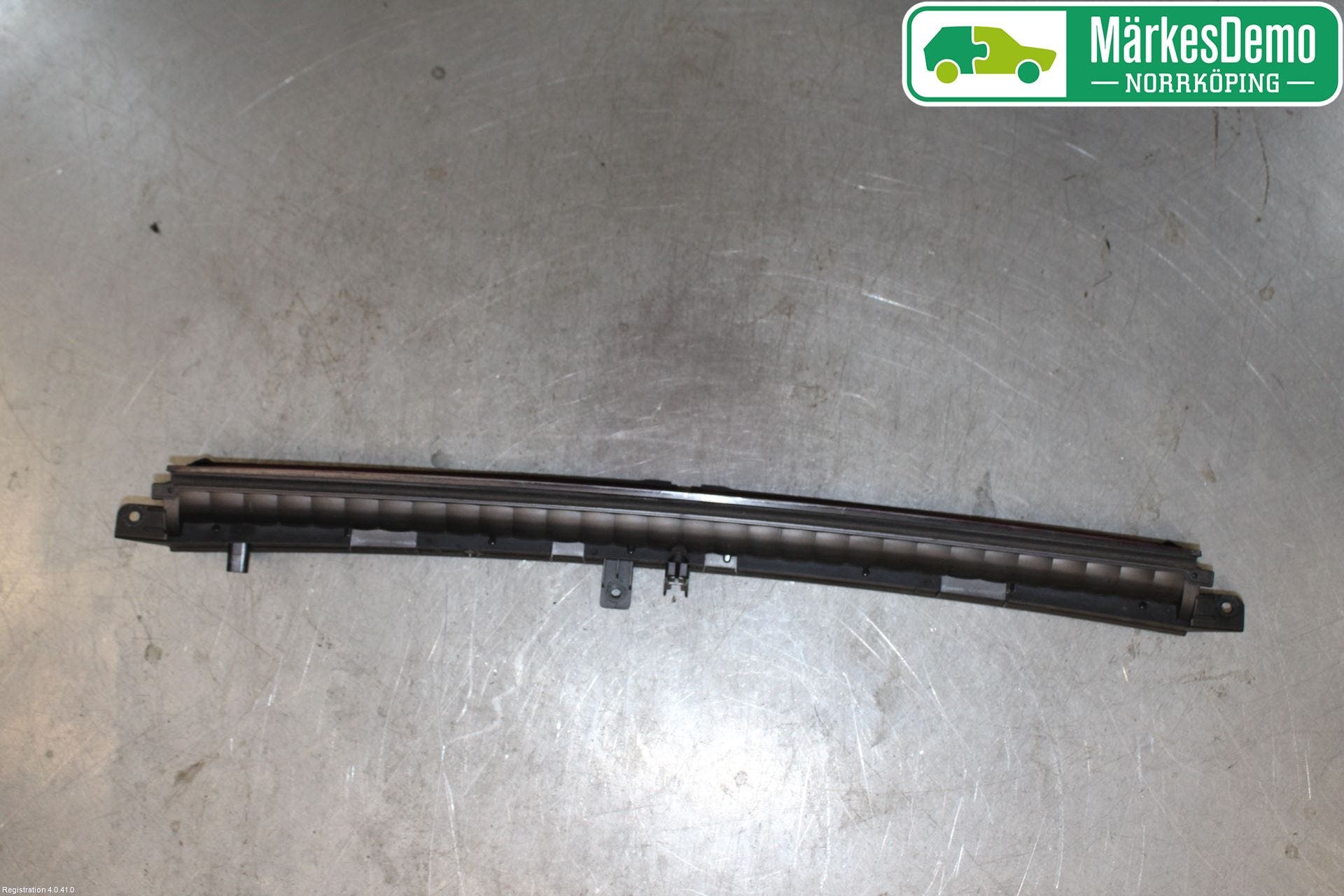 BMW 5 G30/G31/F90 17-23 Bromsljus Bakruta