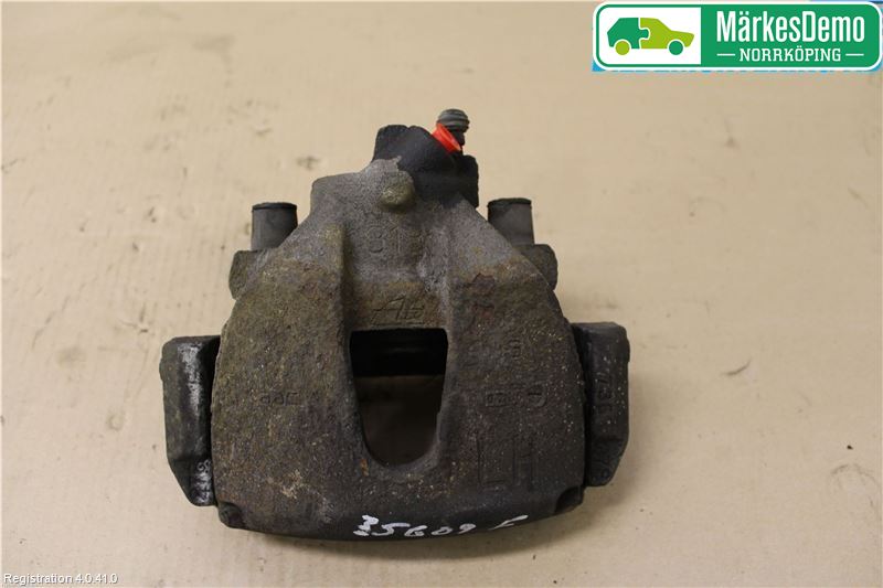 Volvo V50 04-07 Bromsok Fram Vänster